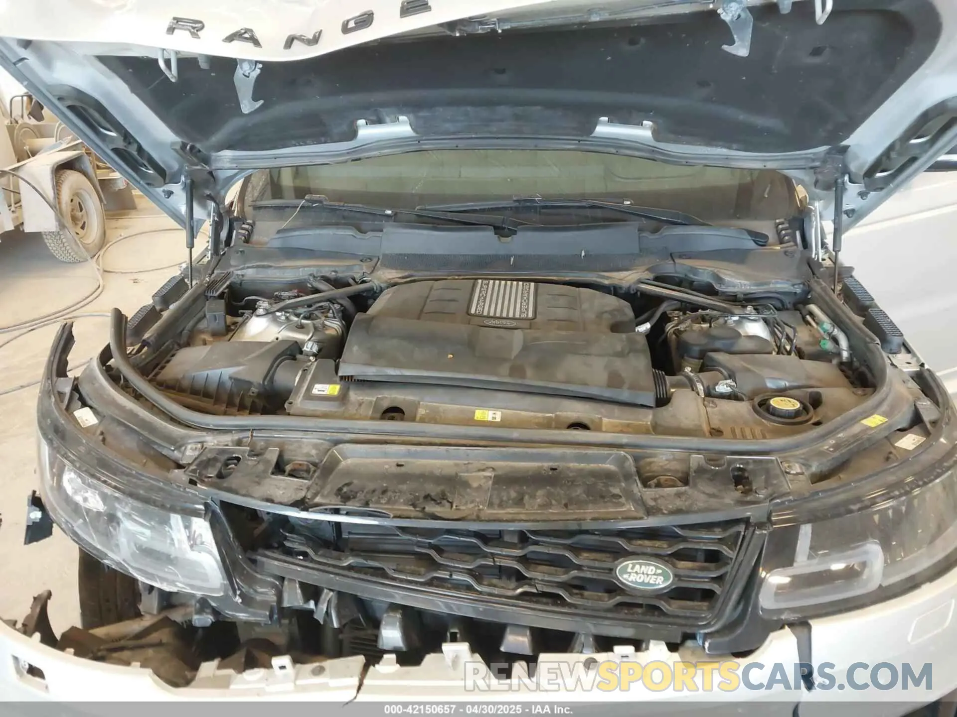 10 fotografías del automóvil dañado SALWR2RE2KA817194 LAND ROVER RANGE ROVER SPORT 2019
