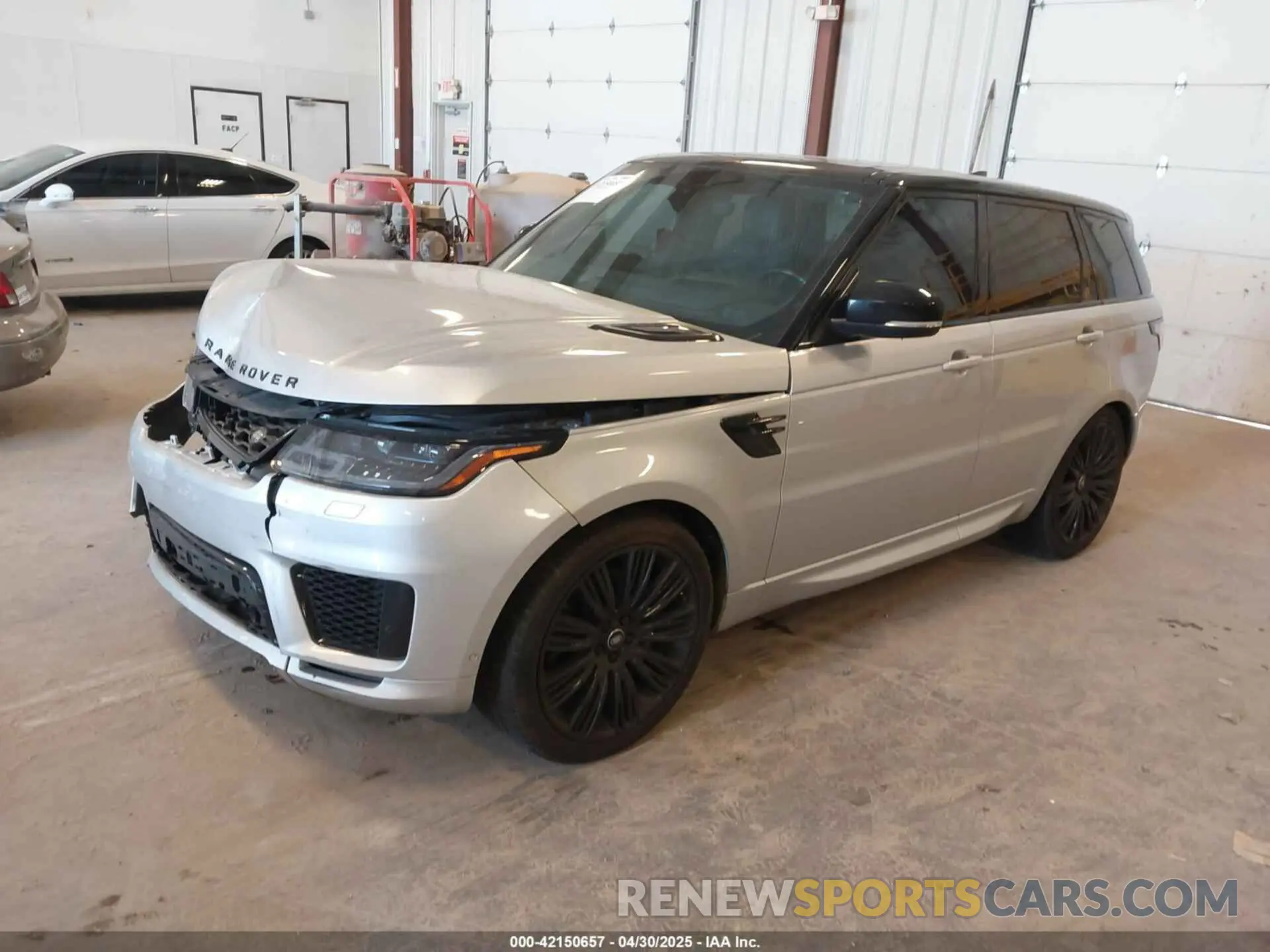 2 fotografías del automóvil dañado SALWR2RE2KA817194 LAND ROVER RANGE ROVER SPORT 2019
