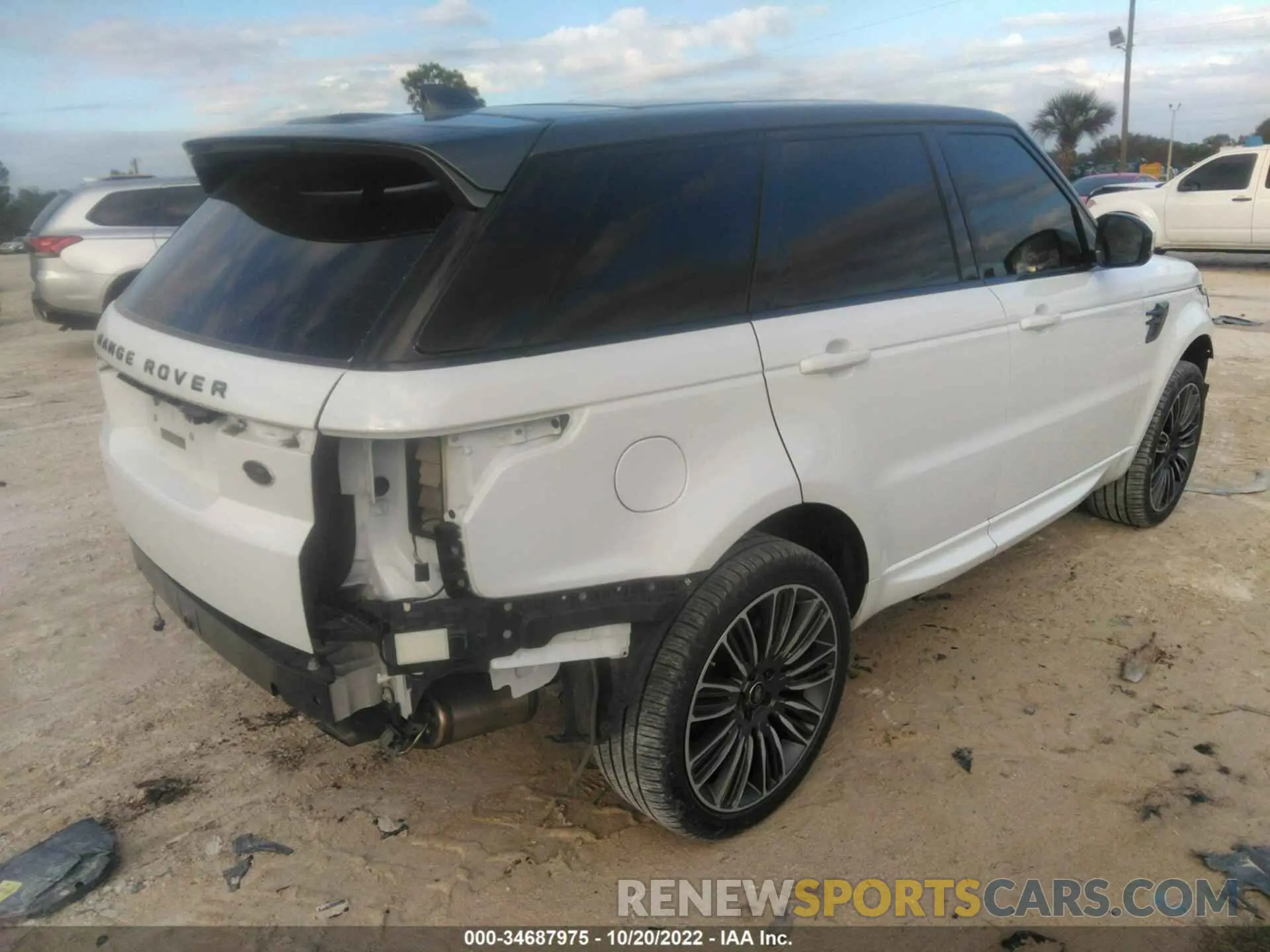 4 fotografías del automóvil dañado SALWR2RE7KA871588 LAND ROVER RANGE ROVER SPORT 2019