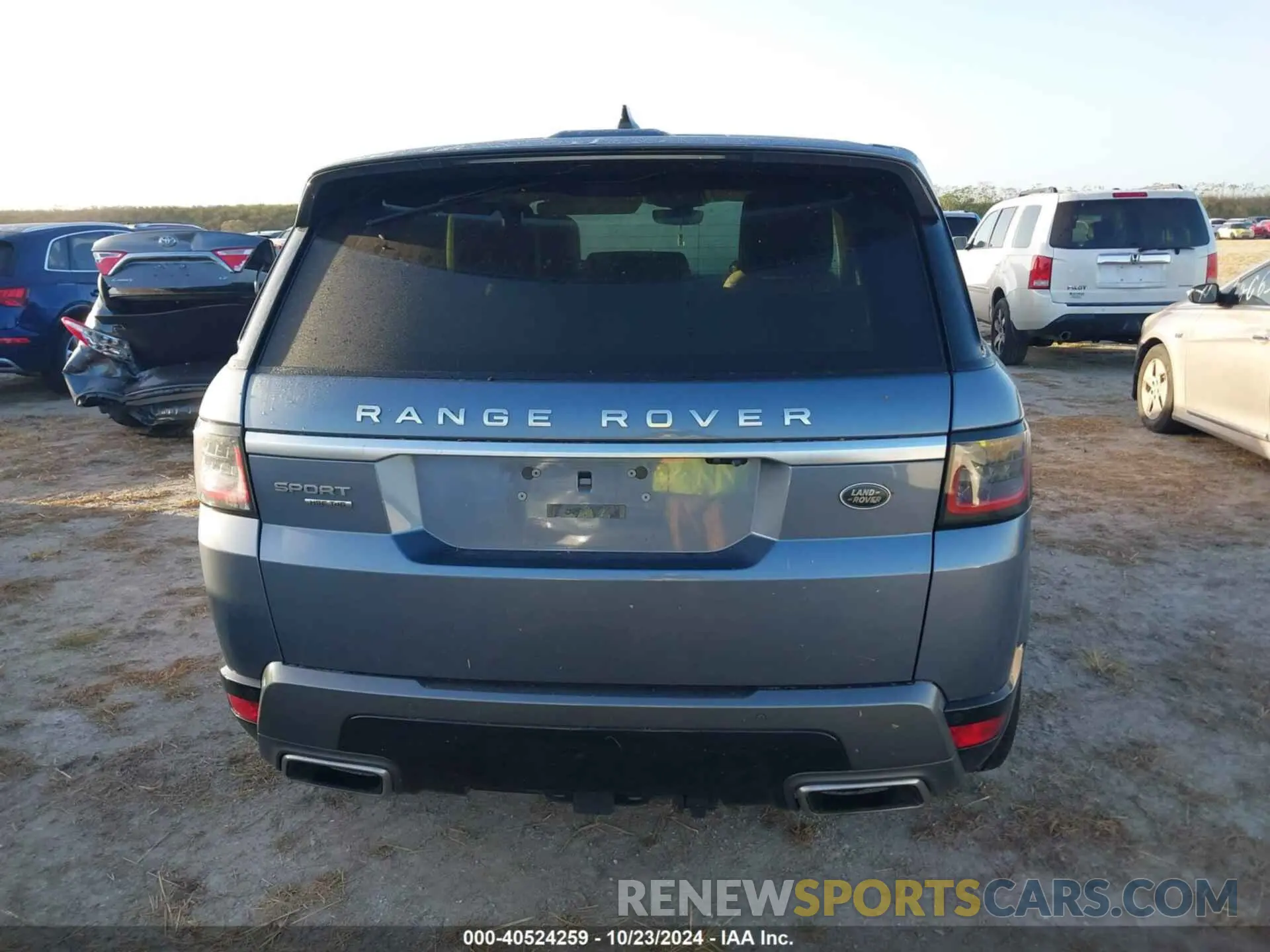 17 fotografías del automóvil dañado SALWR2RK1KA857515 LAND ROVER RANGE ROVER SPORT 2019