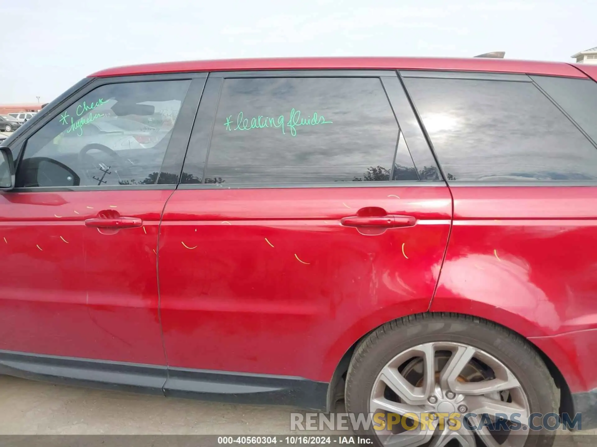 15 fotografías del automóvil dañado SALWR2RV2KA817972 LAND ROVER RANGE ROVER SPORT 2019