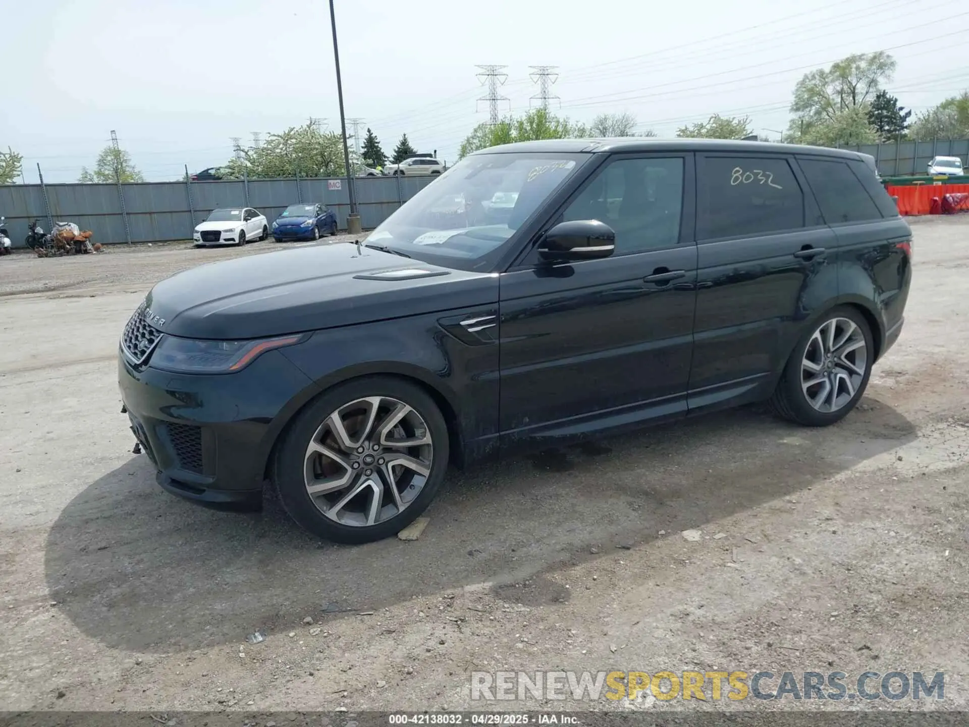 2 fotografías del automóvil dañado SALWR2RV2KA822315 LAND ROVER RANGE ROVER SPORT 2019