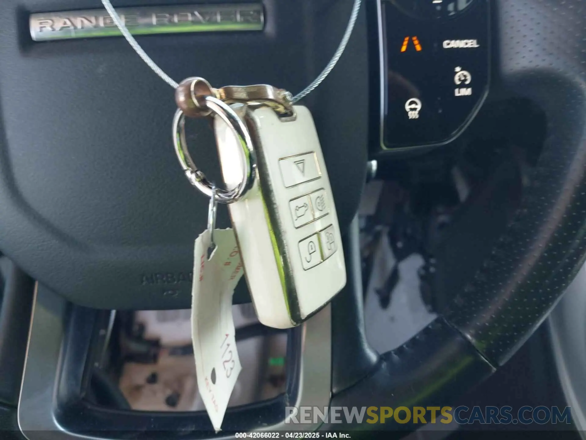 11 fotografías del automóvil dañado SALWR2RV3KA820539 LAND ROVER RANGE ROVER SPORT 2019