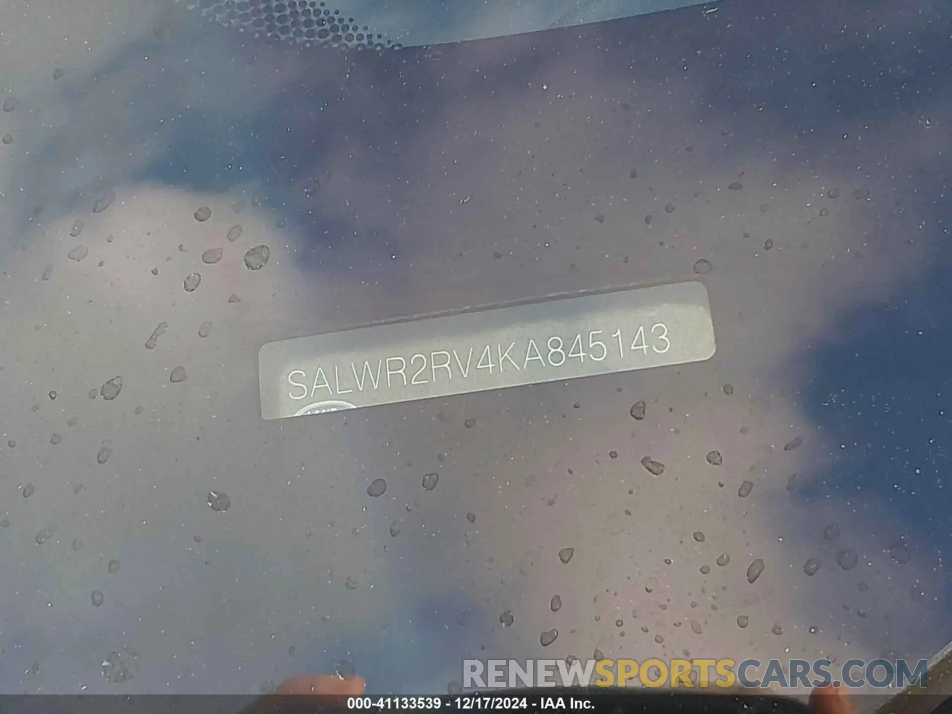 17 fotografías del automóvil dañado SALWR2RV4KA845143 LAND ROVER RANGE ROVER SPORT 2019