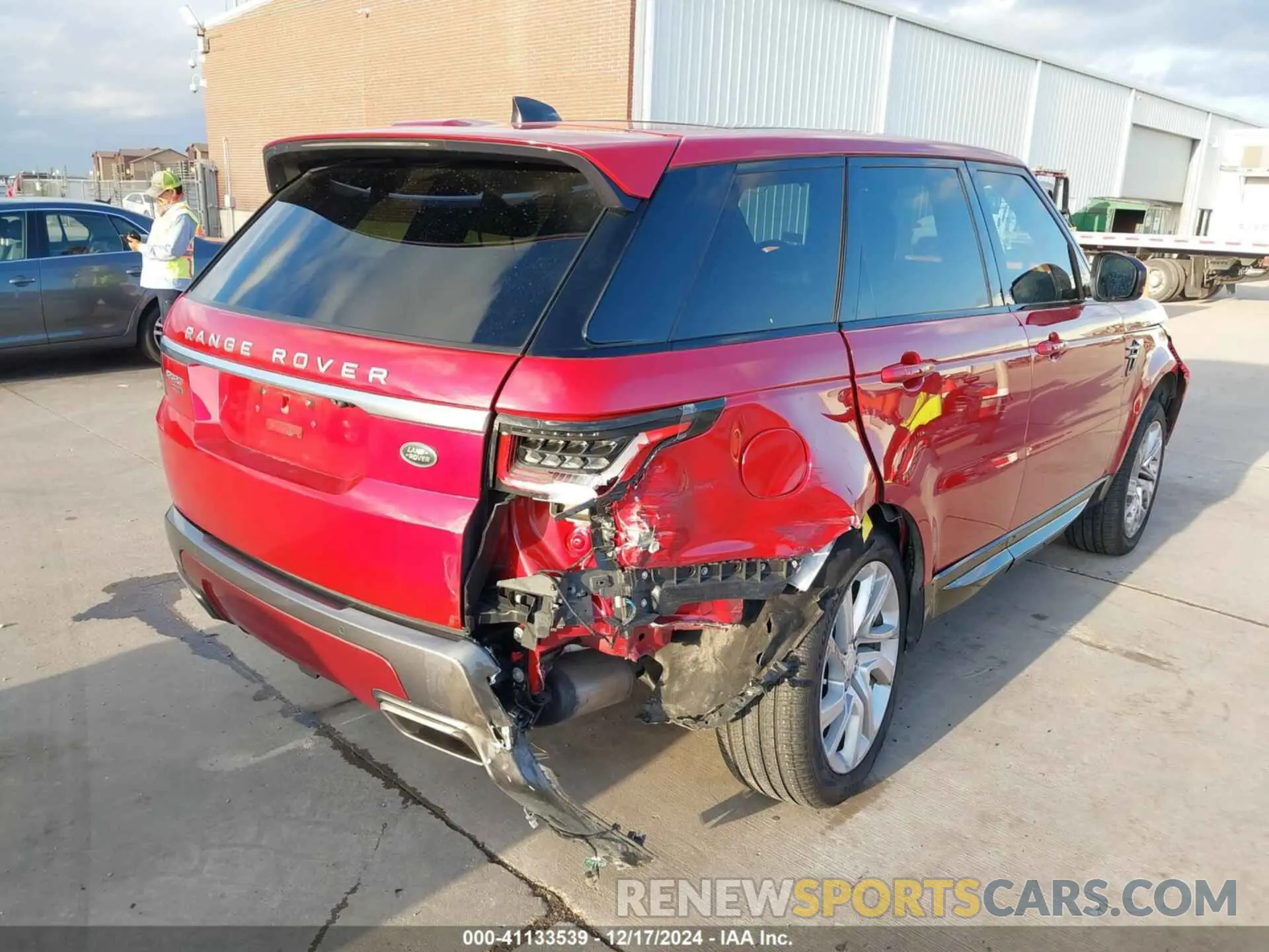 4 fotografías del automóvil dañado SALWR2RV4KA845143 LAND ROVER RANGE ROVER SPORT 2019