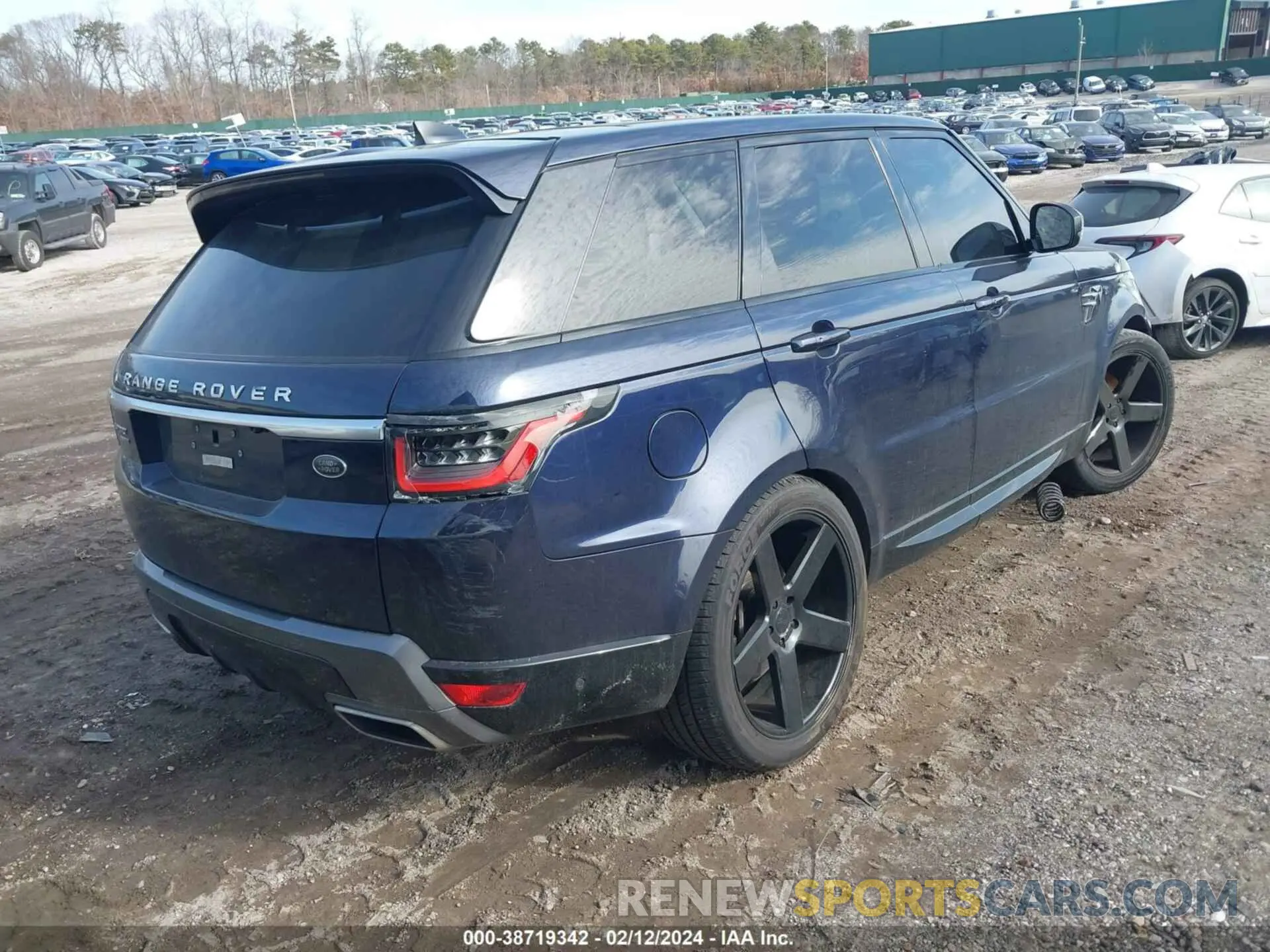 4 fotografías del automóvil dañado SALWR2RV5KA833986 LAND ROVER RANGE ROVER SPORT 2019