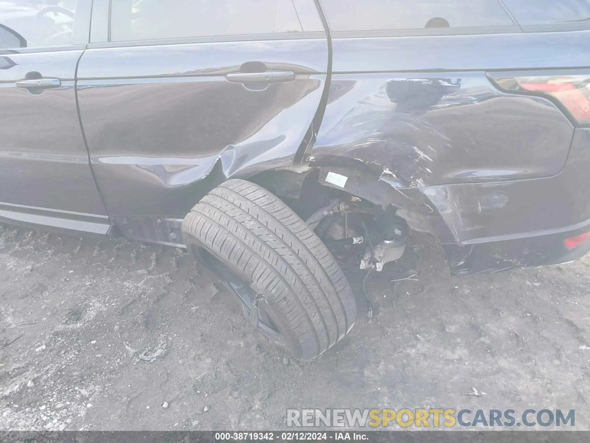 6 fotografías del automóvil dañado SALWR2RV5KA833986 LAND ROVER RANGE ROVER SPORT 2019