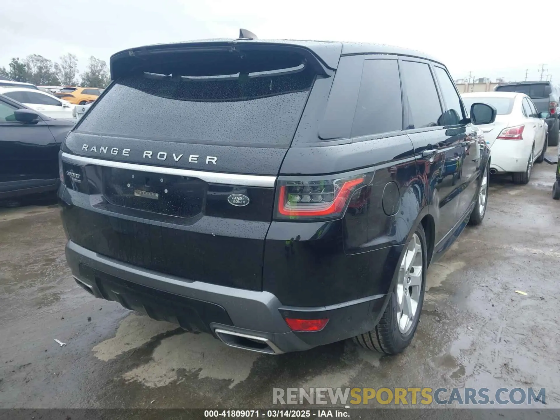 4 fotografías del automóvil dañado SALWR2RV8KA427006 LAND ROVER RANGE ROVER SPORT 2019