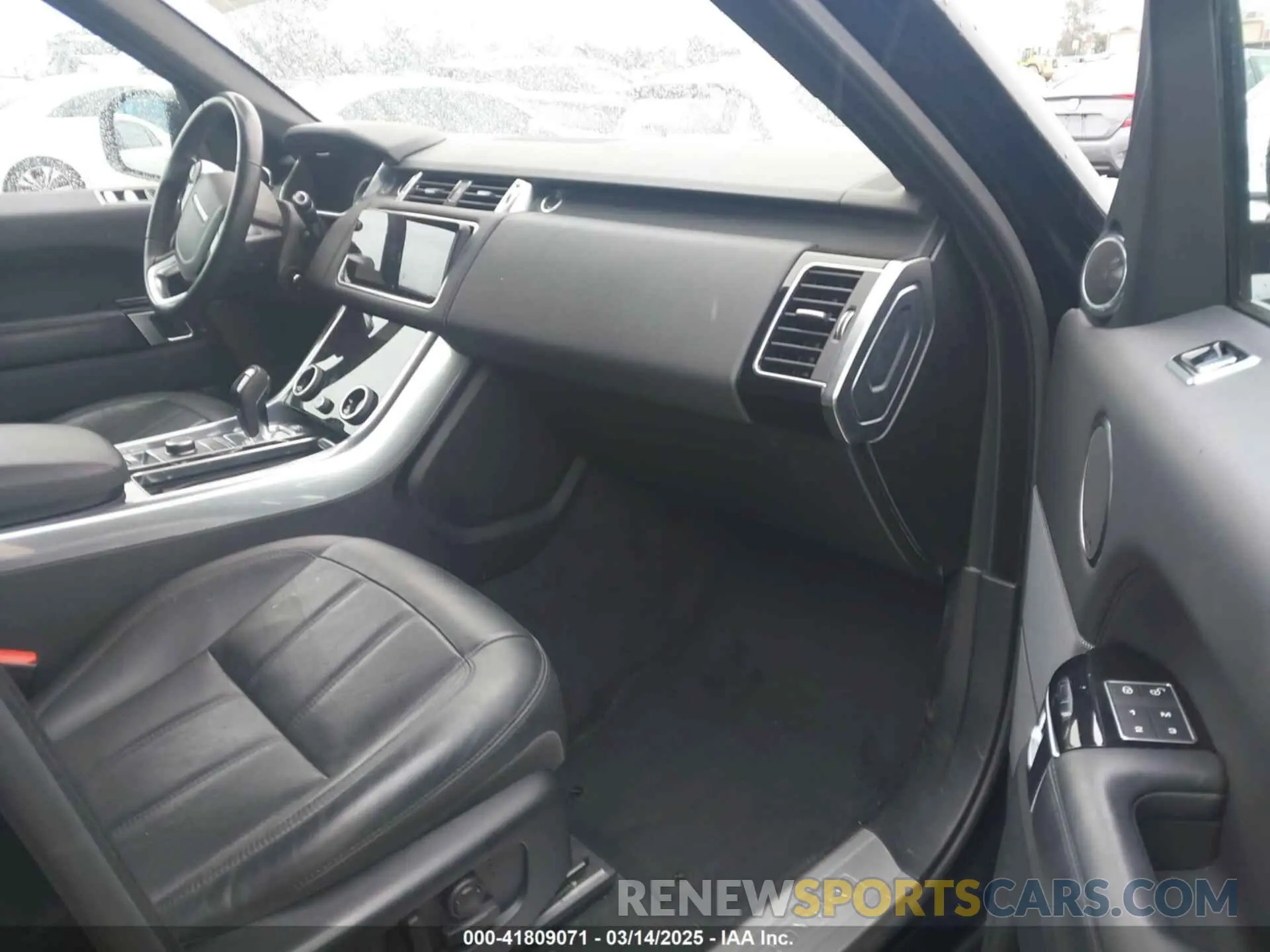 5 fotografías del automóvil dañado SALWR2RV8KA427006 LAND ROVER RANGE ROVER SPORT 2019