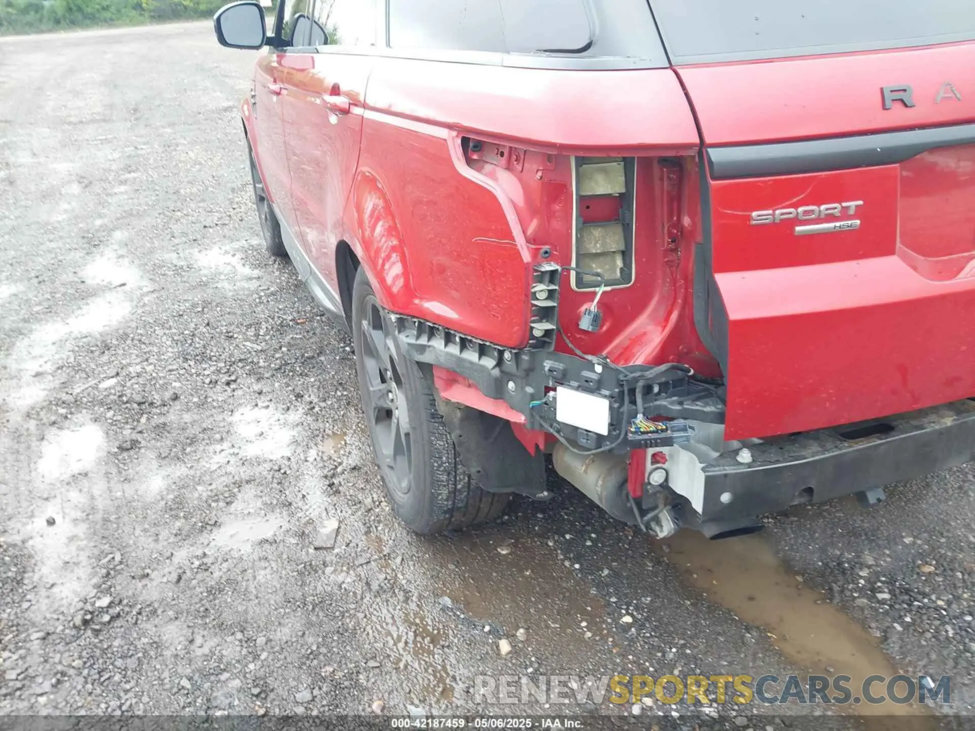 19 fotografías del automóvil dañado SALWR2RV8KA816535 LAND ROVER RANGE ROVER SPORT 2019