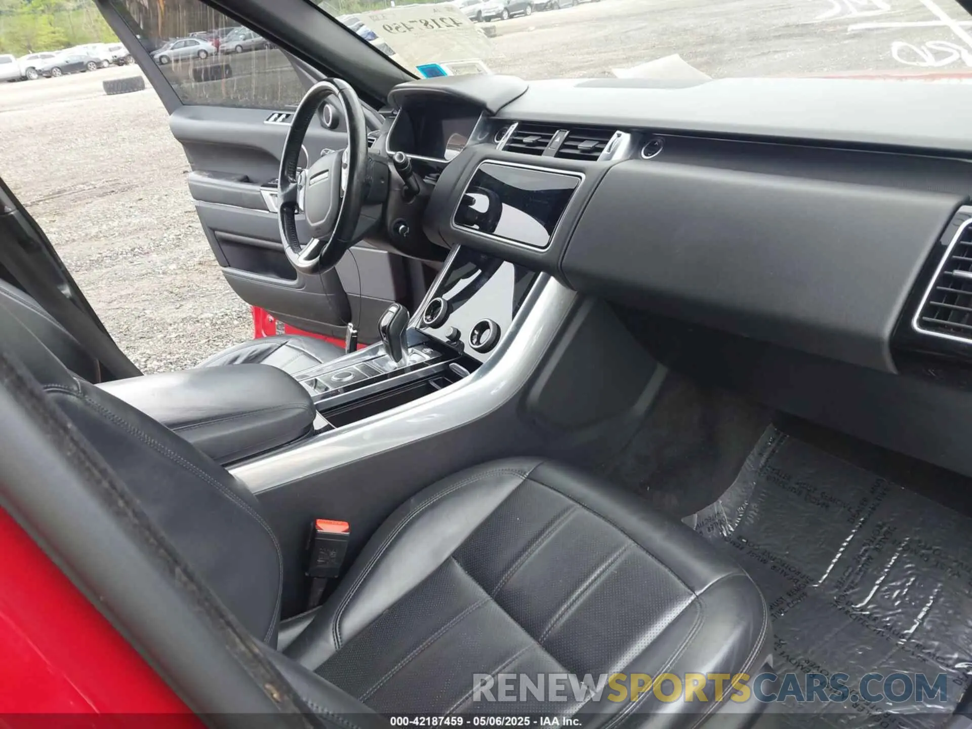 5 fotografías del automóvil dañado SALWR2RV8KA816535 LAND ROVER RANGE ROVER SPORT 2019