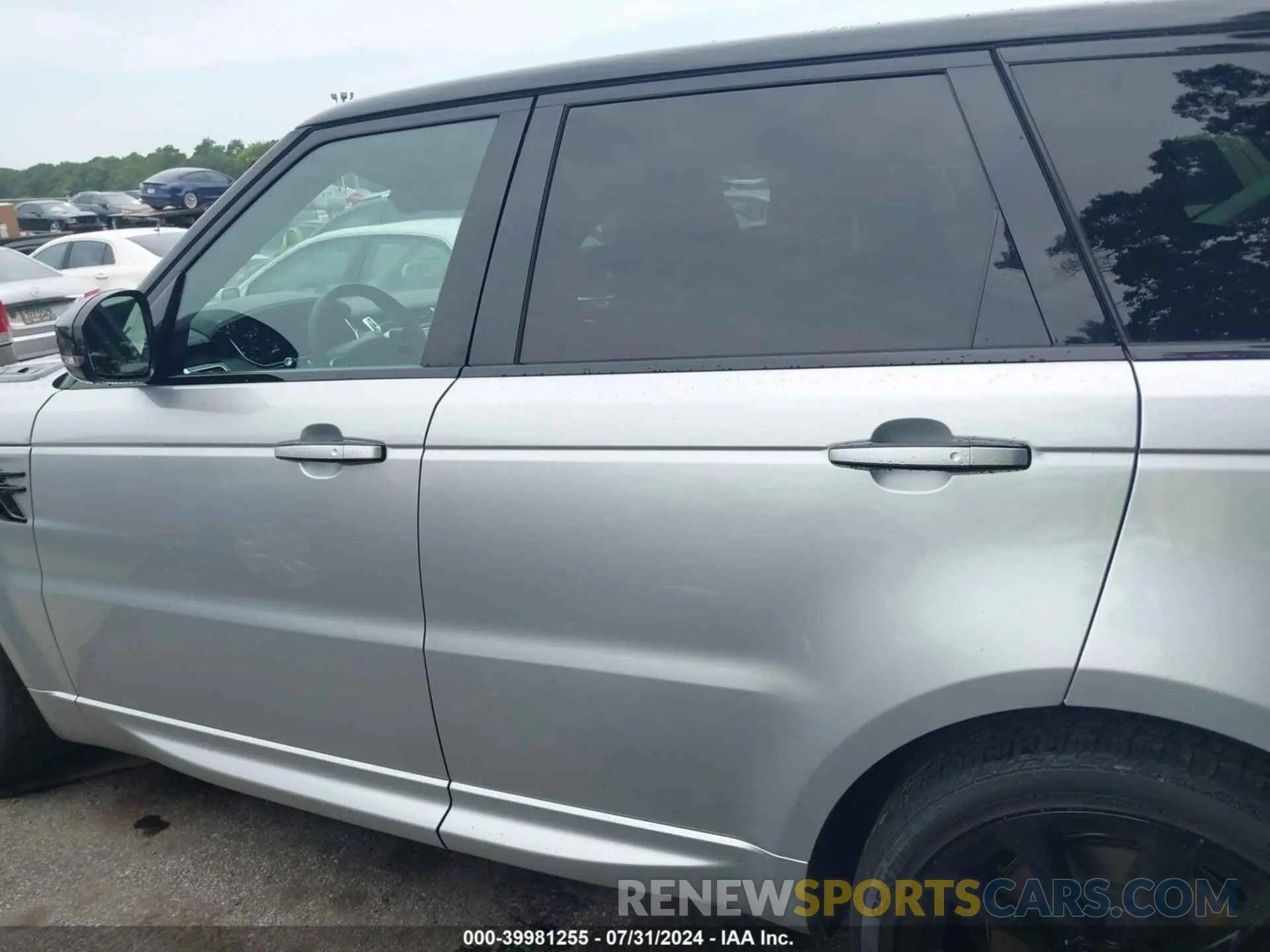14 fotografías del automóvil dañado SALWS2SU0KA873933 LAND ROVER RANGE ROVER SPORT 2019
