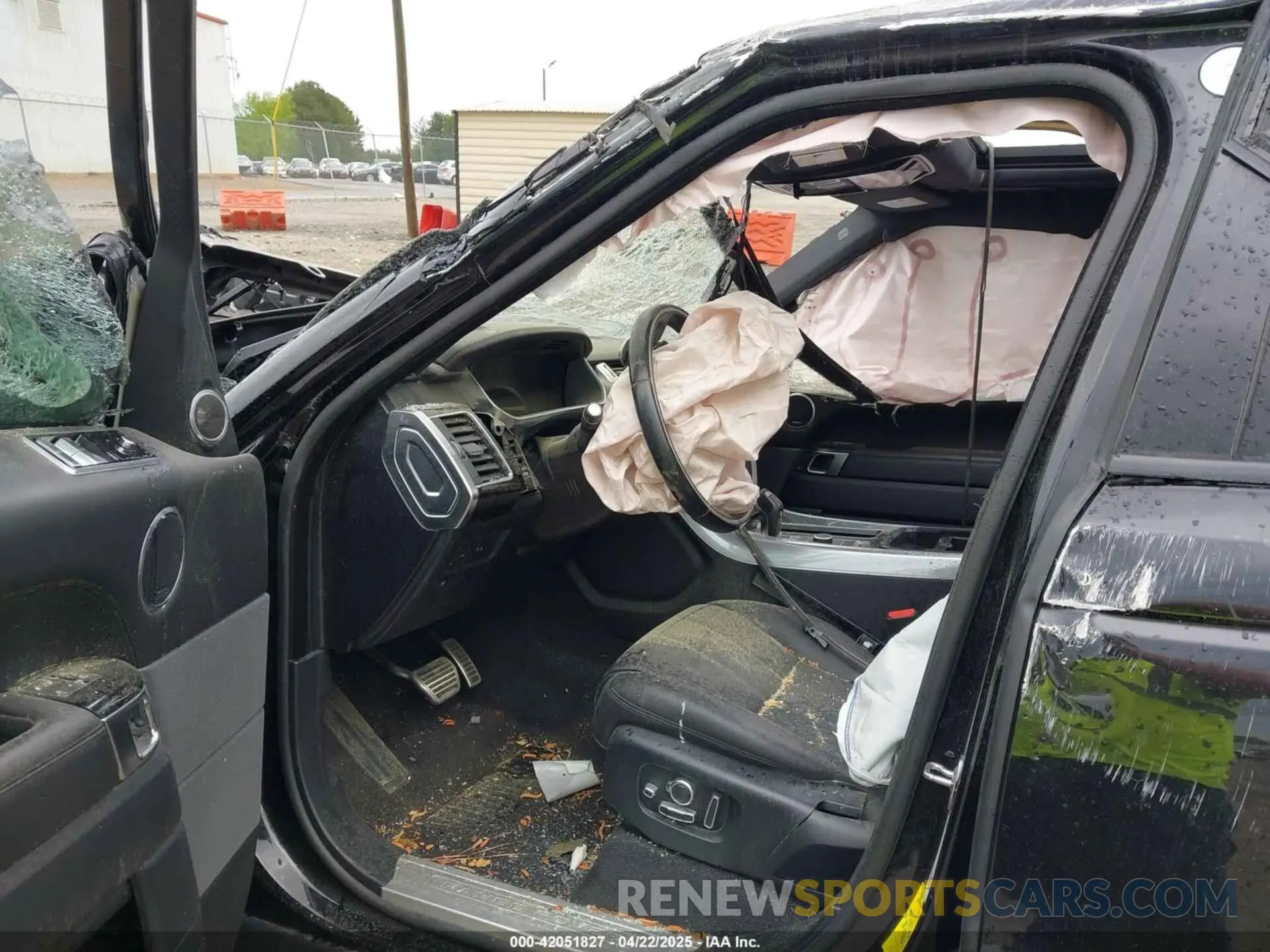 5 fotografías del automóvil dañado SALWV2SV1KA420601 LAND ROVER RANGE ROVER SPORT 2019