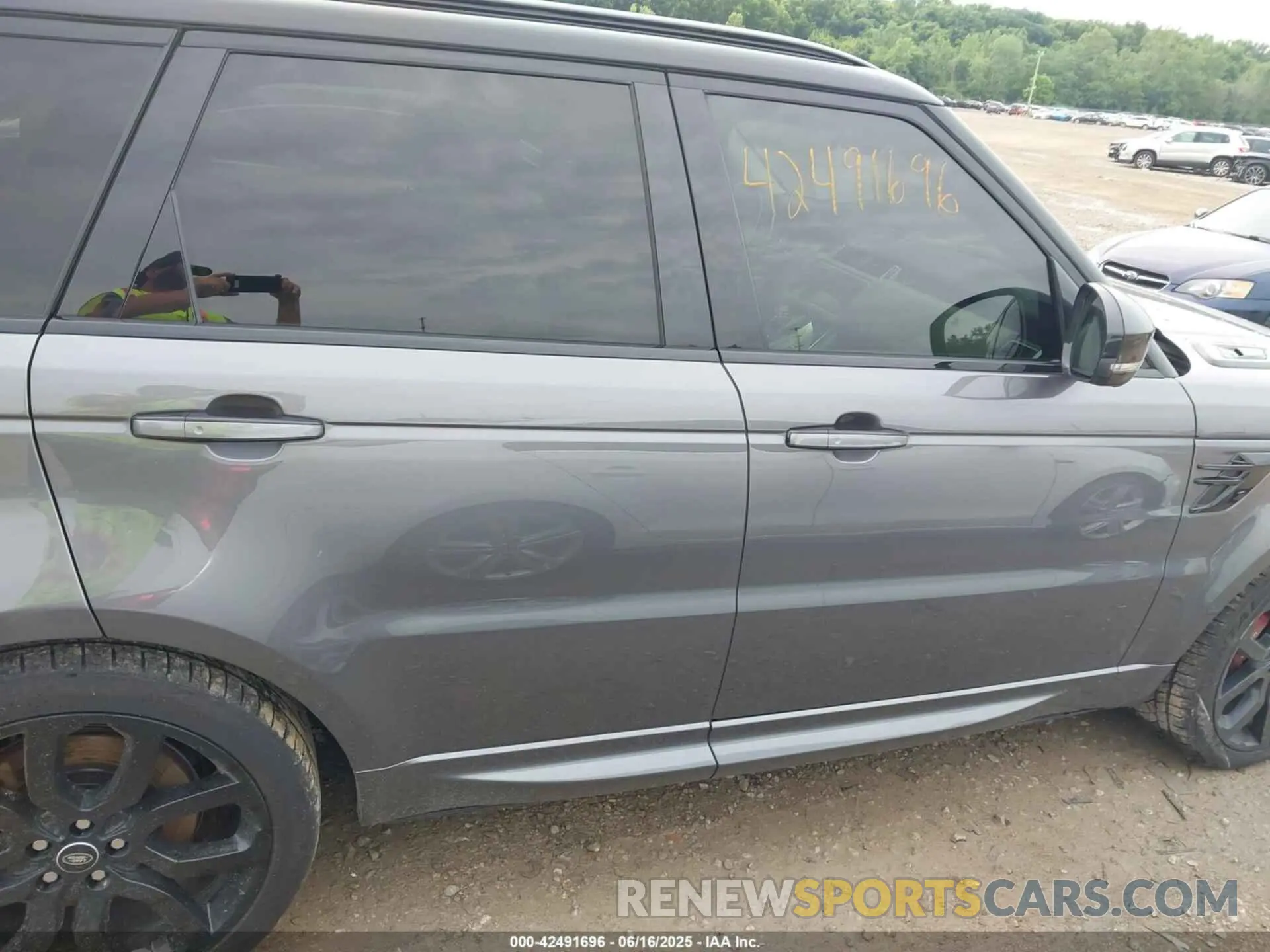 13 fotografías del automóvil dañado SALWV2SVXKA416580 LAND ROVER RANGE ROVER SPORT 2019