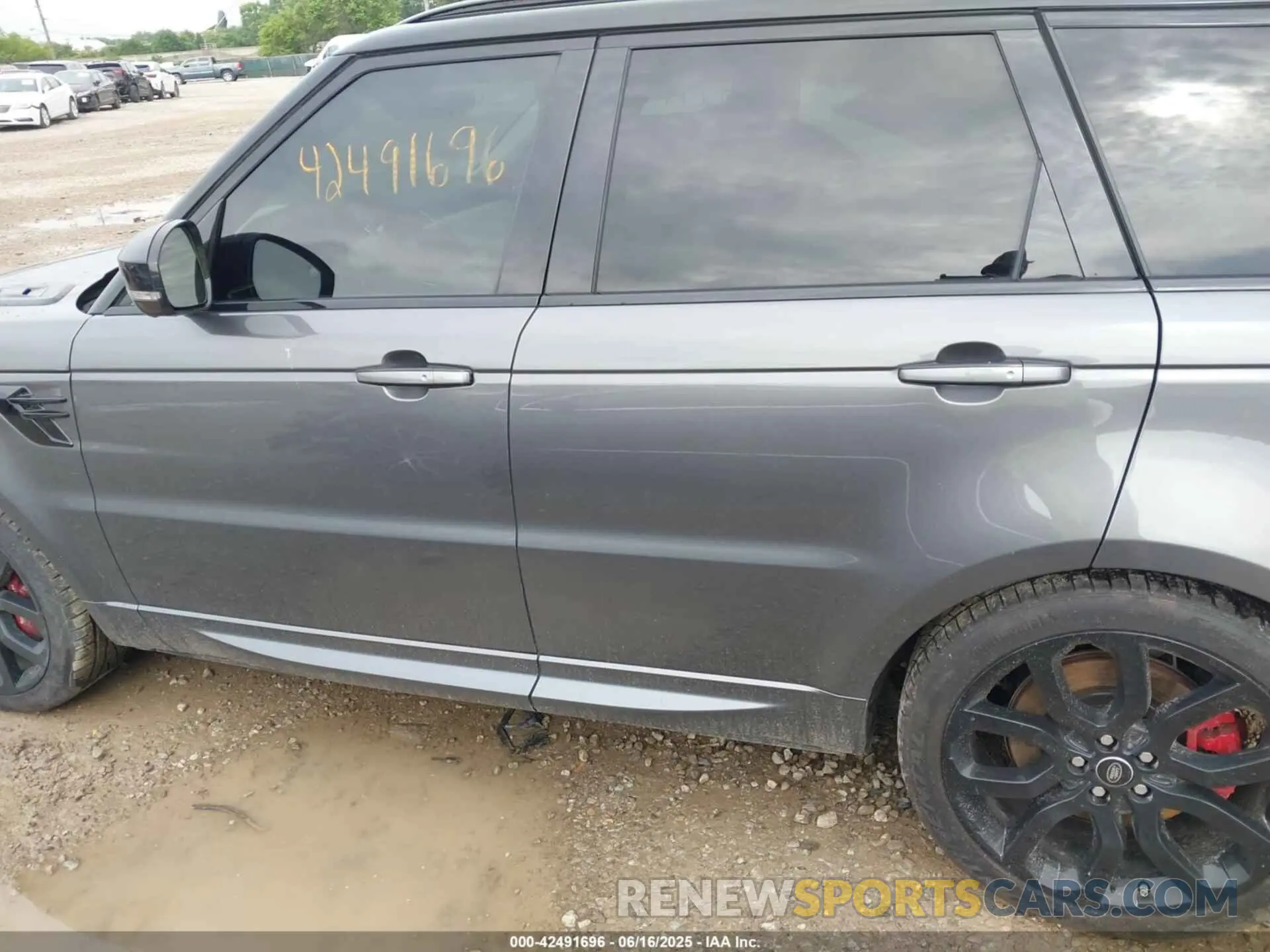 14 fotografías del automóvil dañado SALWV2SVXKA416580 LAND ROVER RANGE ROVER SPORT 2019