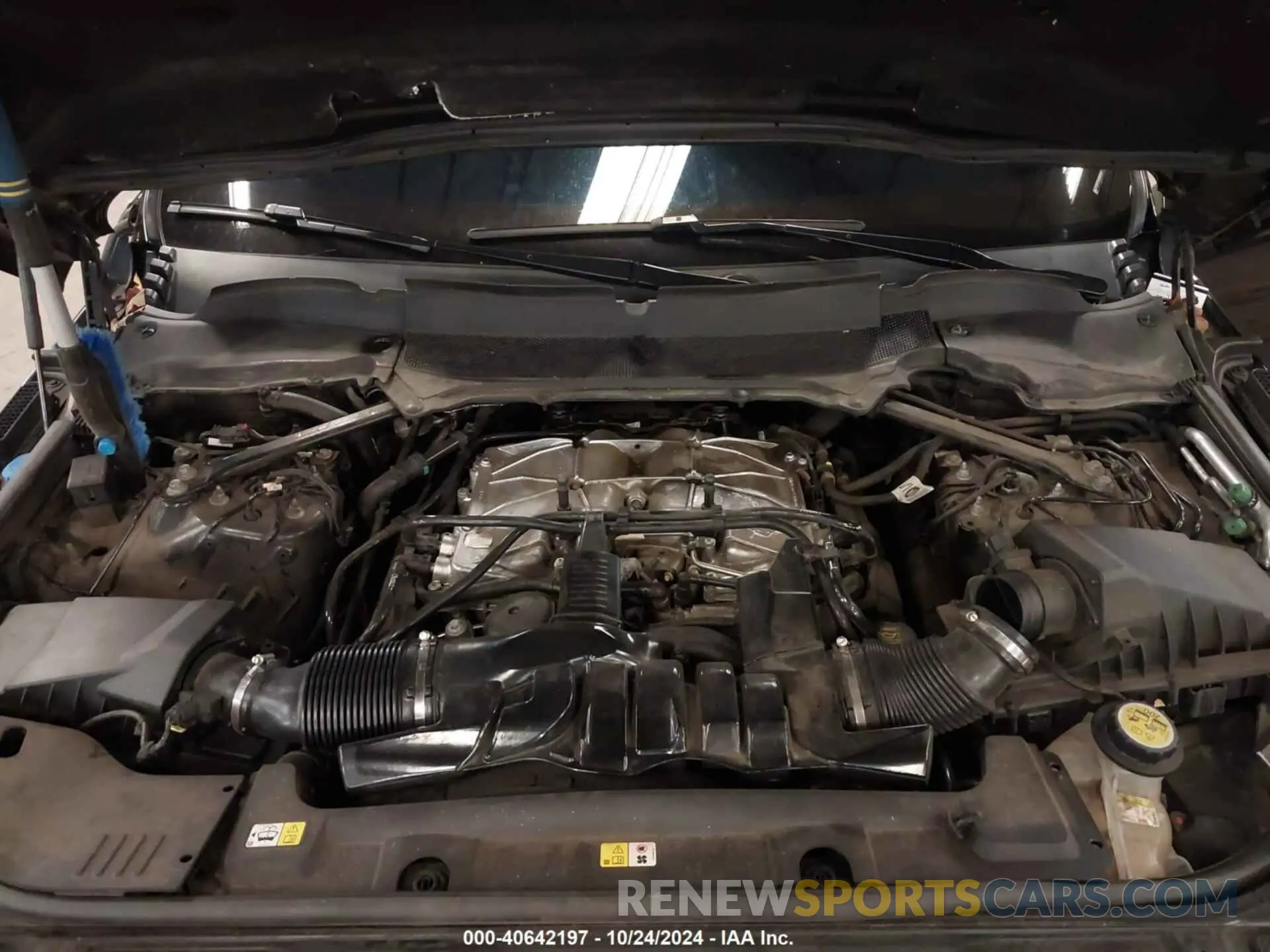 10 fotografías del automóvil dañado SALWV2SVXKA842415 LAND ROVER RANGE ROVER SPORT 2019