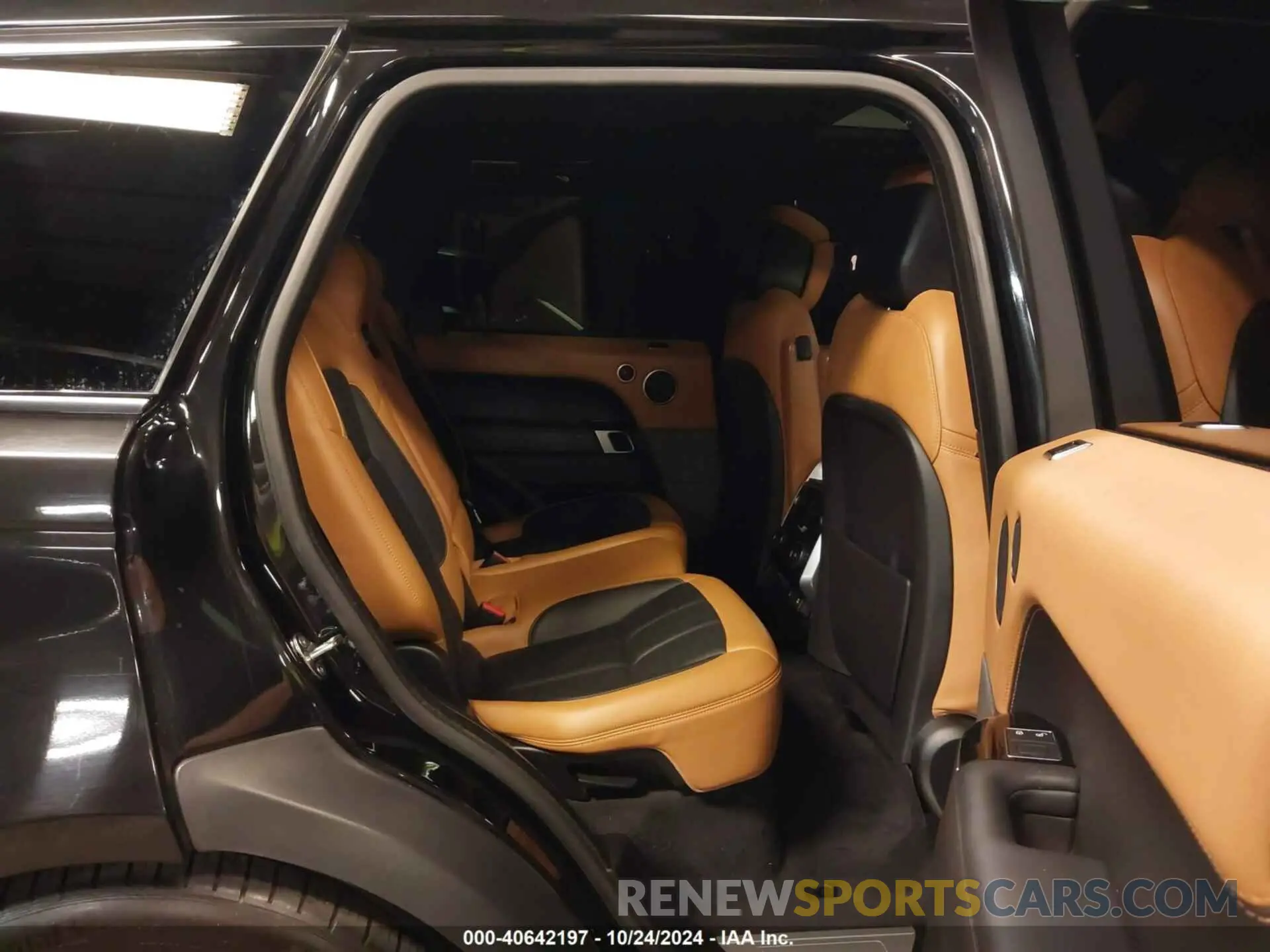 8 fotografías del automóvil dañado SALWV2SVXKA842415 LAND ROVER RANGE ROVER SPORT 2019