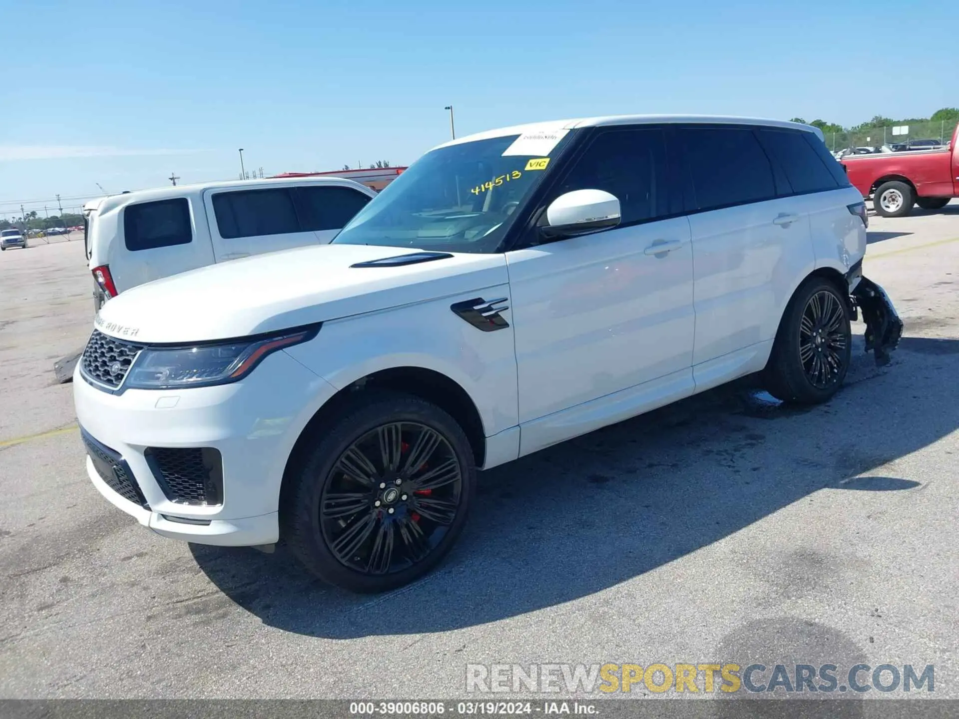 2 fotografías del automóvil dañado SALWG2SU9LA739716 LAND ROVER RANGE ROVER SPORT 2020