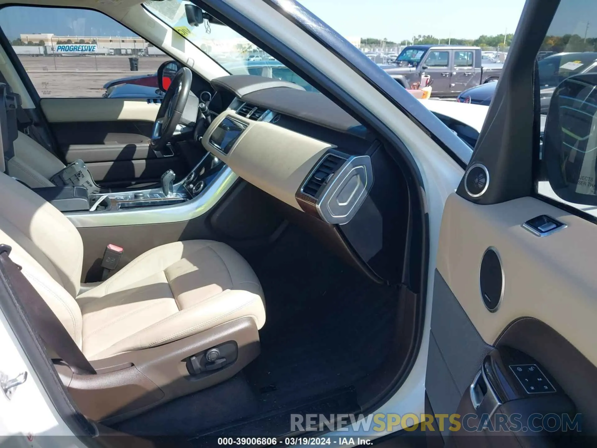 5 fotografías del automóvil dañado SALWG2SU9LA739716 LAND ROVER RANGE ROVER SPORT 2020