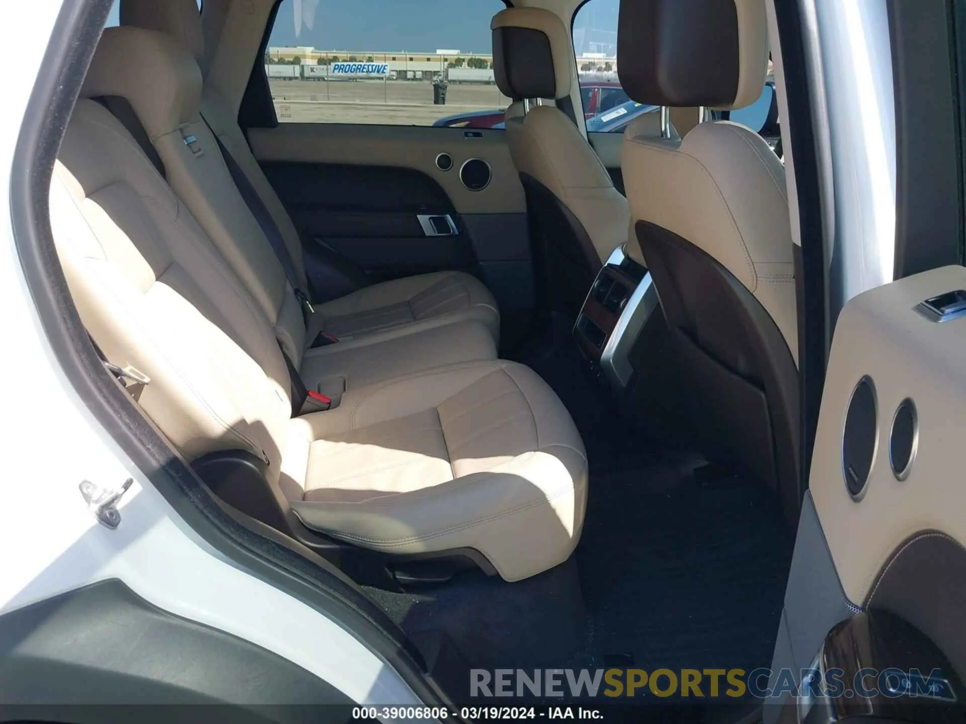 8 fotografías del automóvil dañado SALWG2SU9LA739716 LAND ROVER RANGE ROVER SPORT 2020