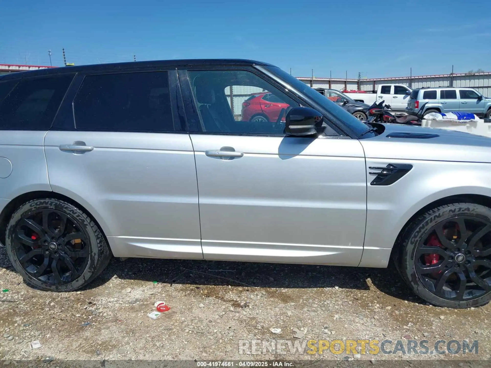 13 fotografías del automóvil dañado SALWR2SE6LA708393 LAND ROVER RANGE ROVER SPORT 2020