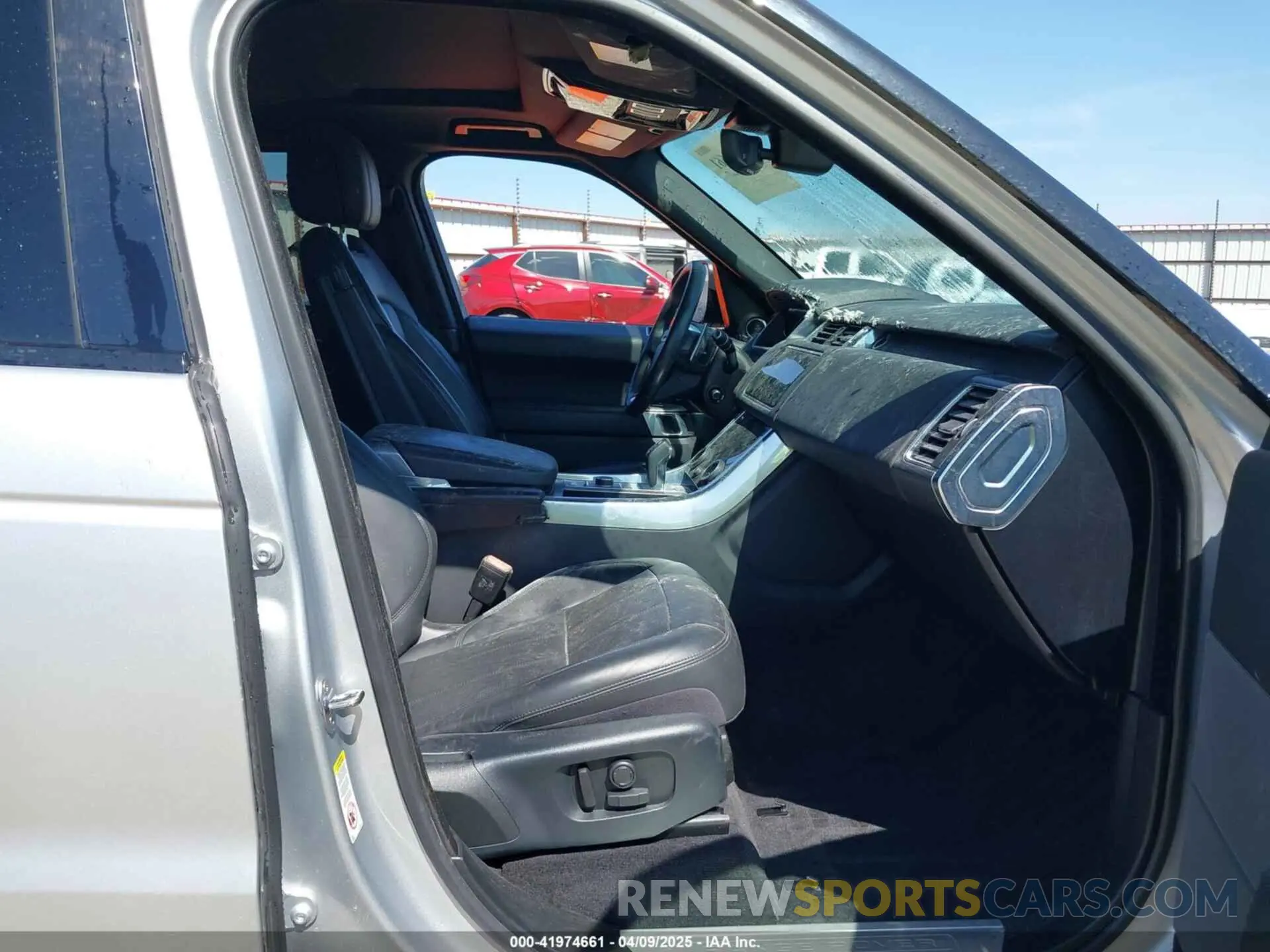 5 fotografías del automóvil dañado SALWR2SE6LA708393 LAND ROVER RANGE ROVER SPORT 2020