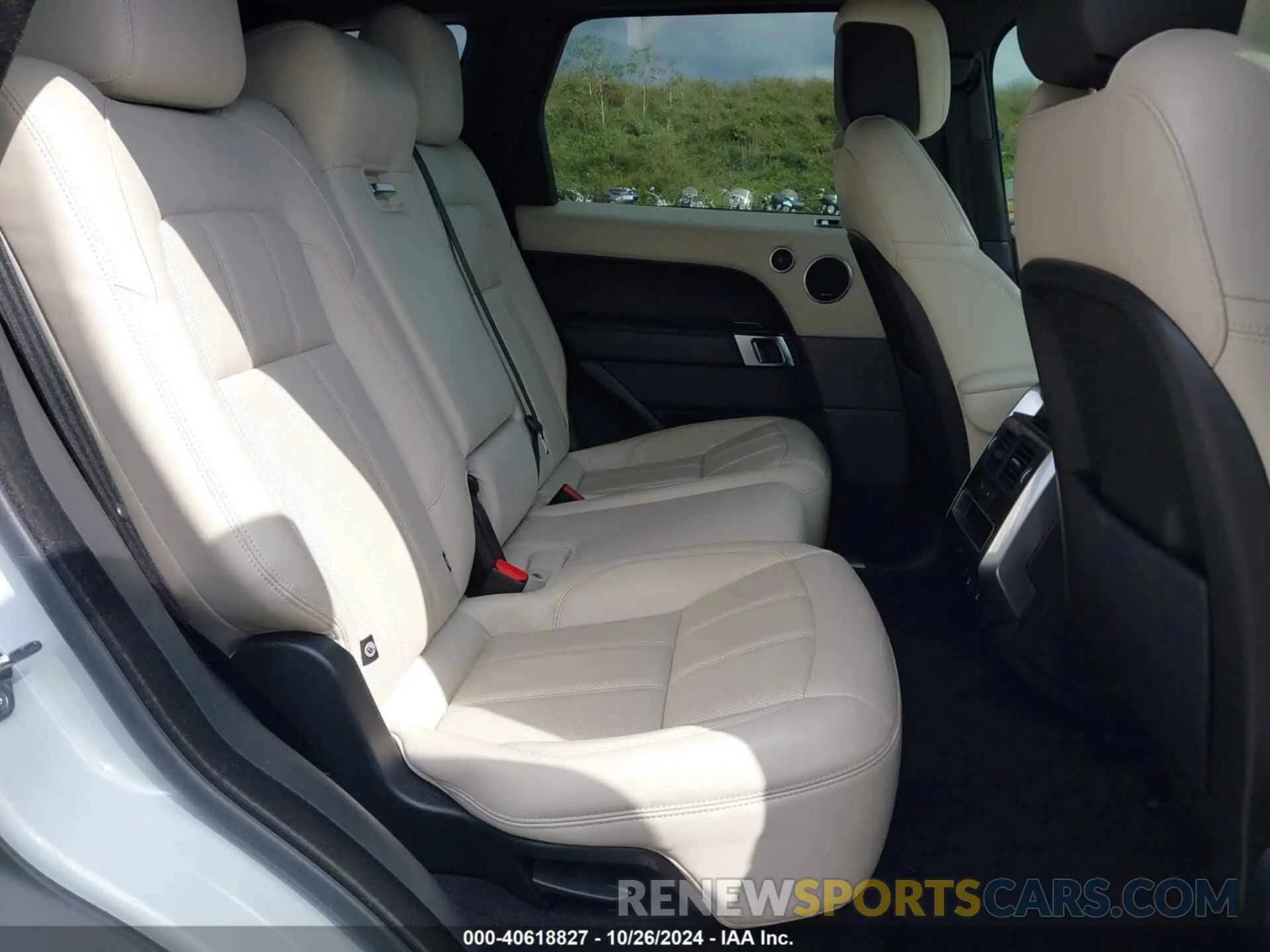 8 fotografías del automóvil dañado SALWR2SE7LA894980 LAND ROVER RANGE ROVER SPORT 2020
