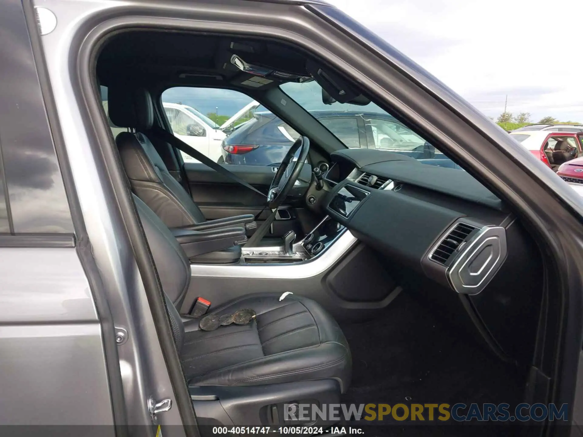 5 fotografías del automóvil dañado SALWR2SU2LA879777 LAND ROVER RANGE ROVER SPORT 2020