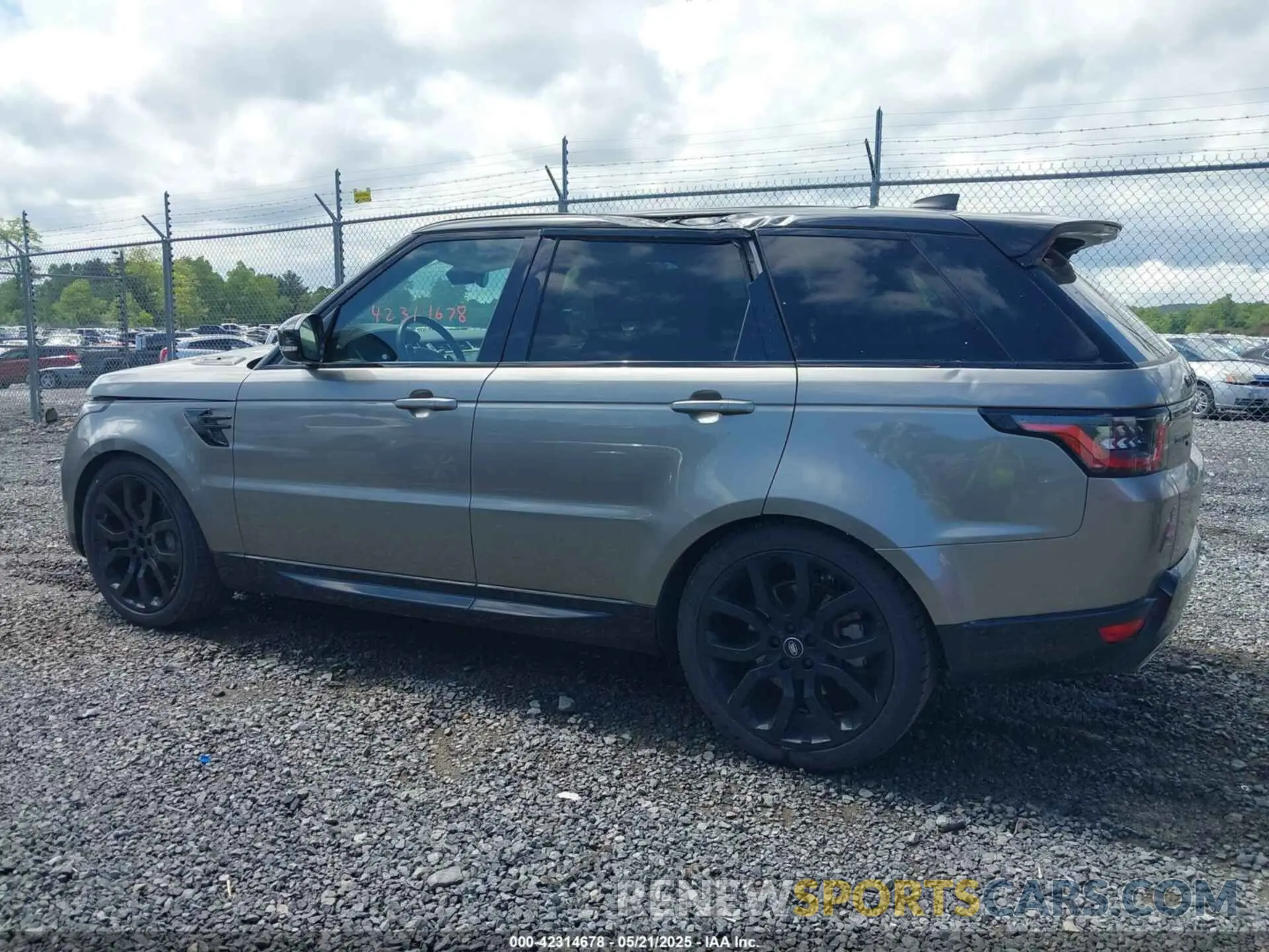 14 fotografías del automóvil dañado SALWR2SU4LA702518 LAND ROVER RANGE ROVER SPORT 2020