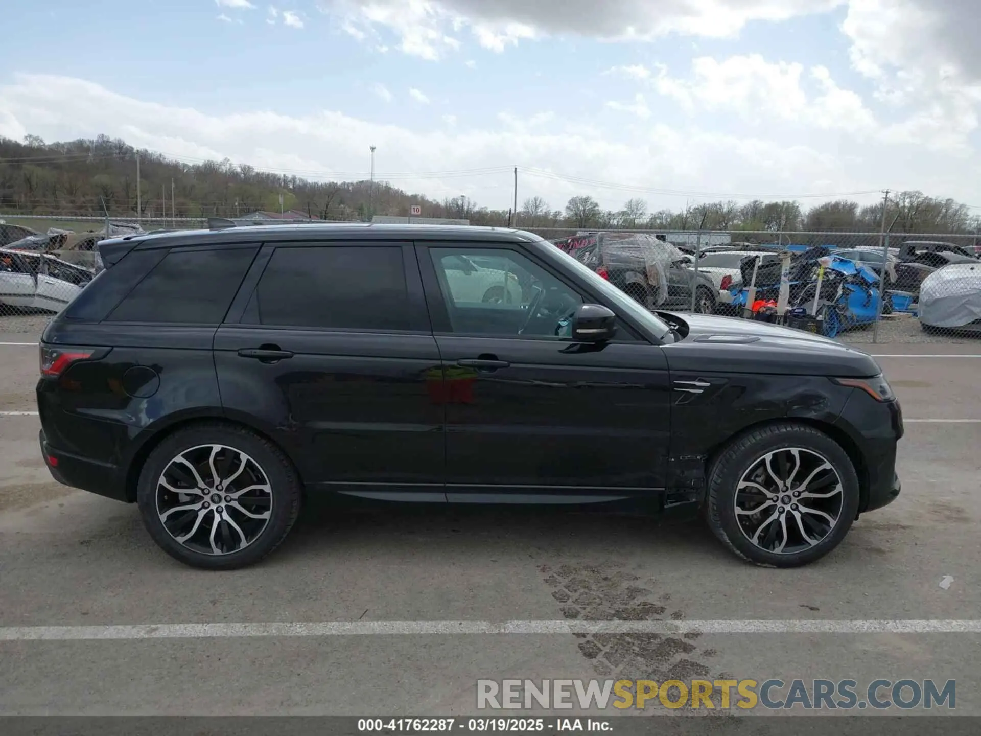 13 fotografías del automóvil dañado SALWR2SU4LA735745 LAND ROVER RANGE ROVER SPORT 2020