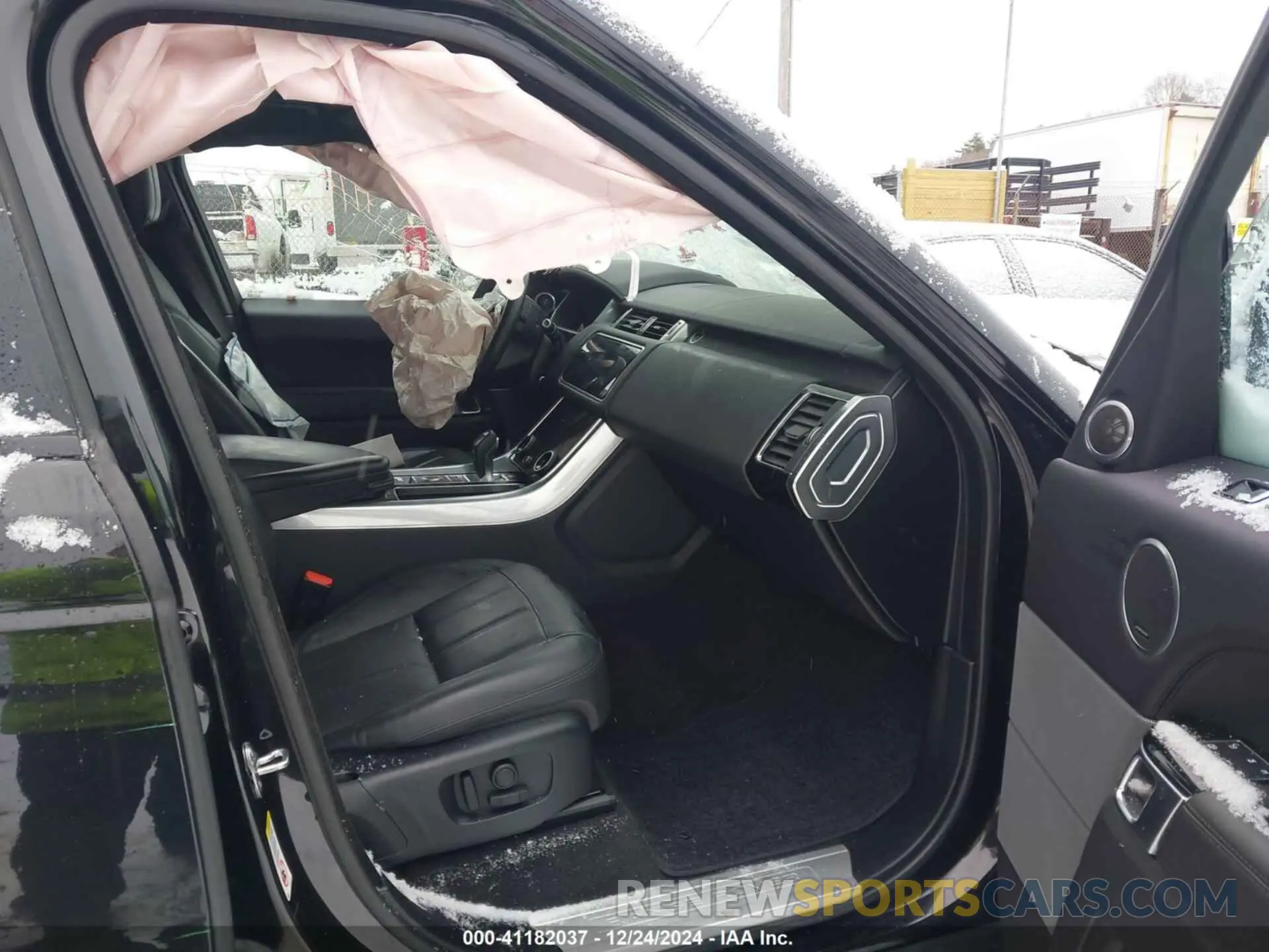 5 fotografías del automóvil dañado SALWR2SU8LA882215 LAND ROVER RANGE ROVER SPORT 2020