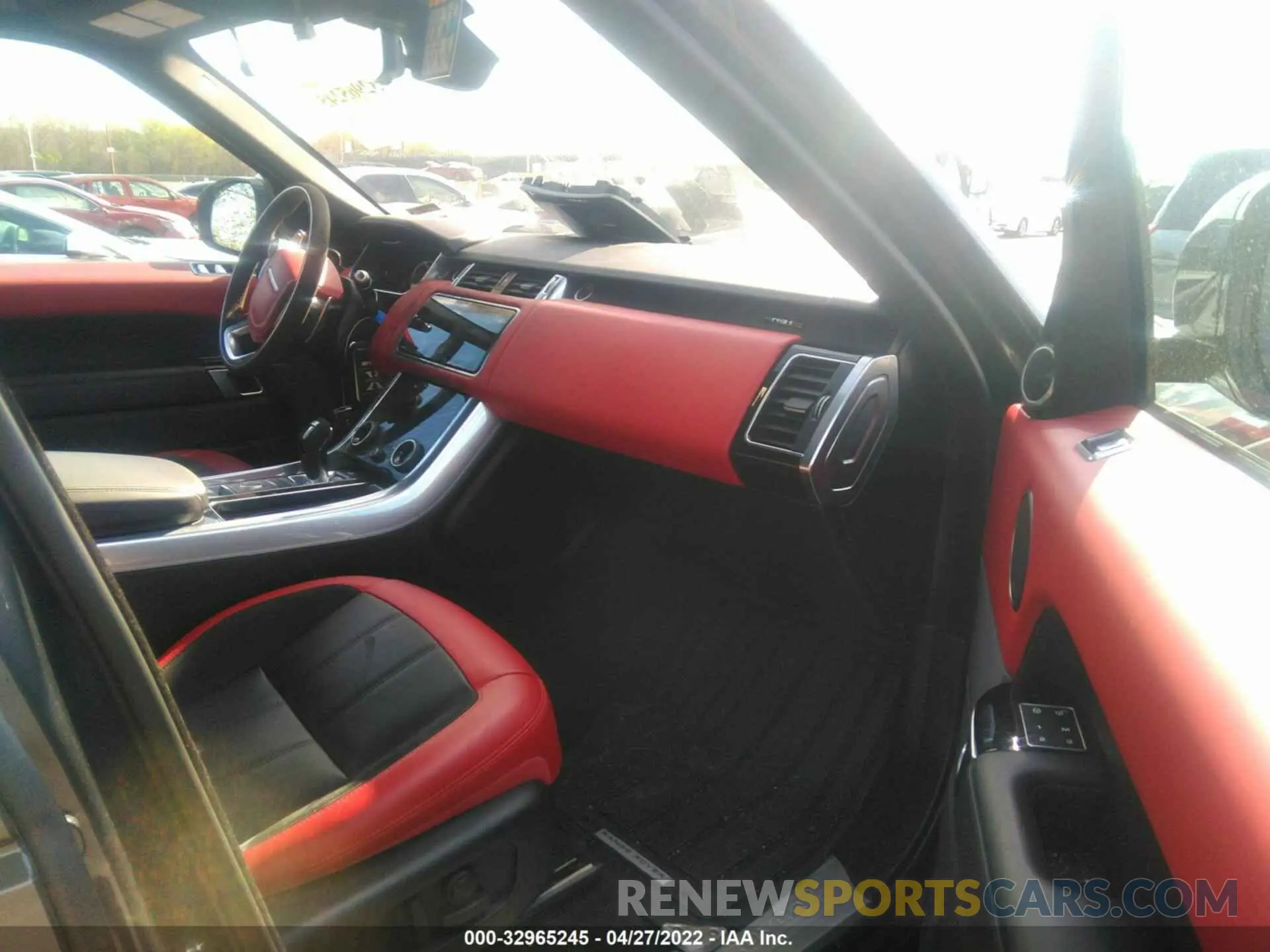 5 fotografías del automóvil dañado SALWS2RU2LA721613 LAND ROVER RANGE ROVER SPORT 2020