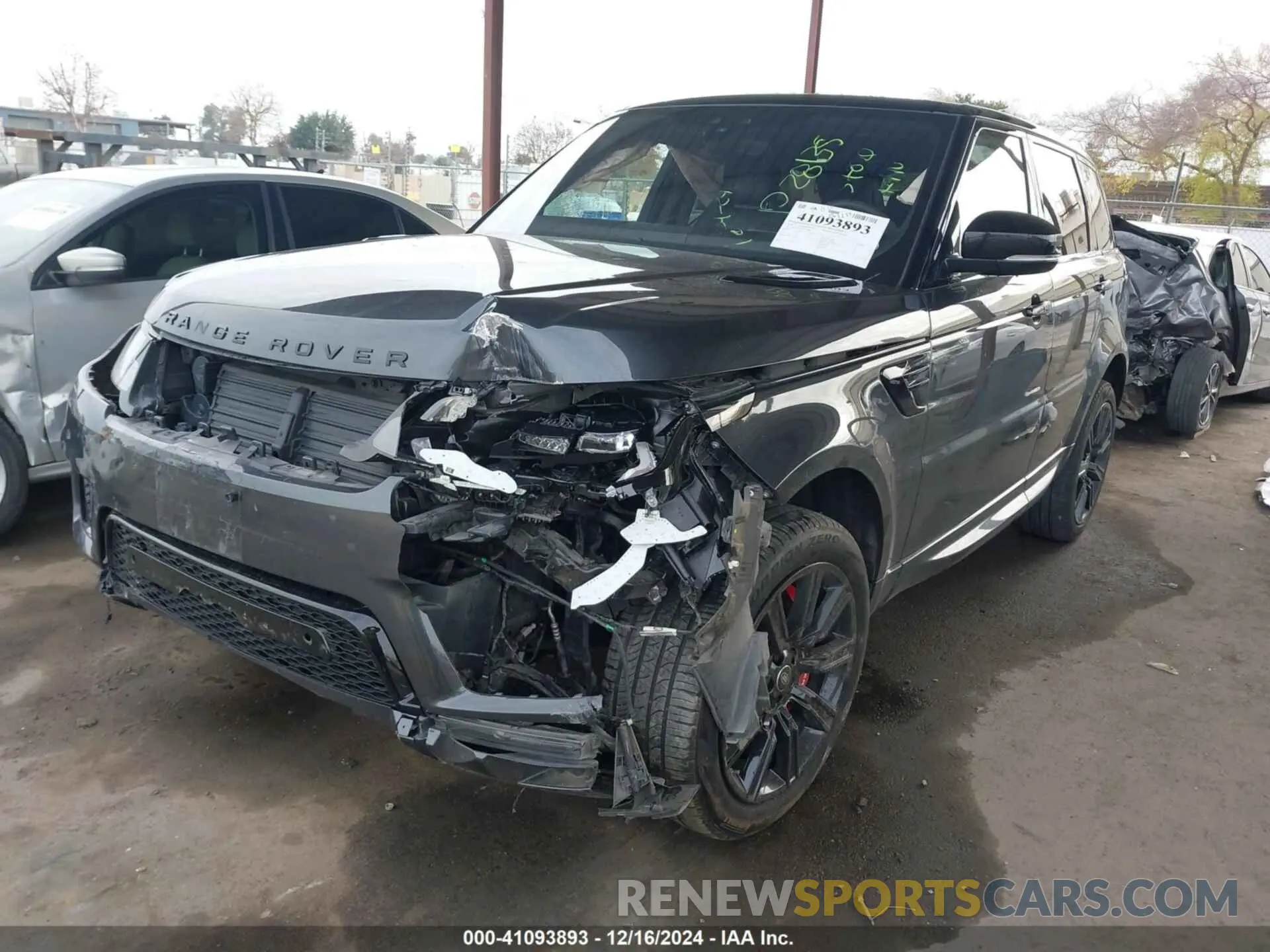 2 fotografías del automóvil dañado SALWS2RU2LA748522 LAND ROVER RANGE ROVER SPORT 2020