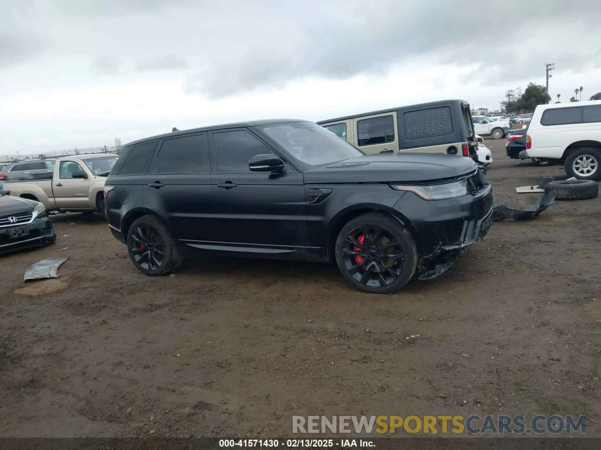 13 fotografías del automóvil dañado SALWS2RU8LA884847 LAND ROVER RANGE ROVER SPORT 2020