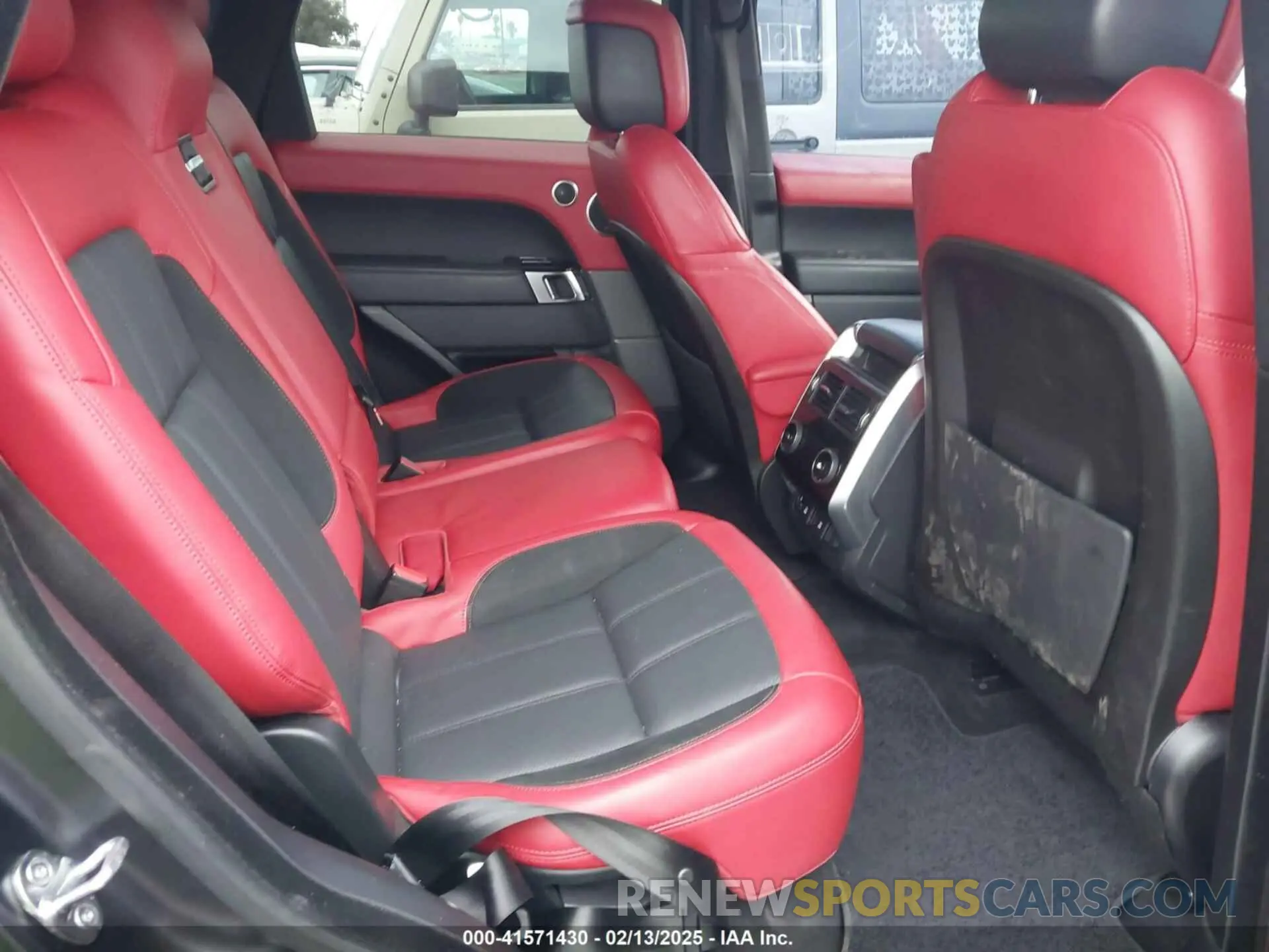 8 fotografías del automóvil dañado SALWS2RU8LA884847 LAND ROVER RANGE ROVER SPORT 2020