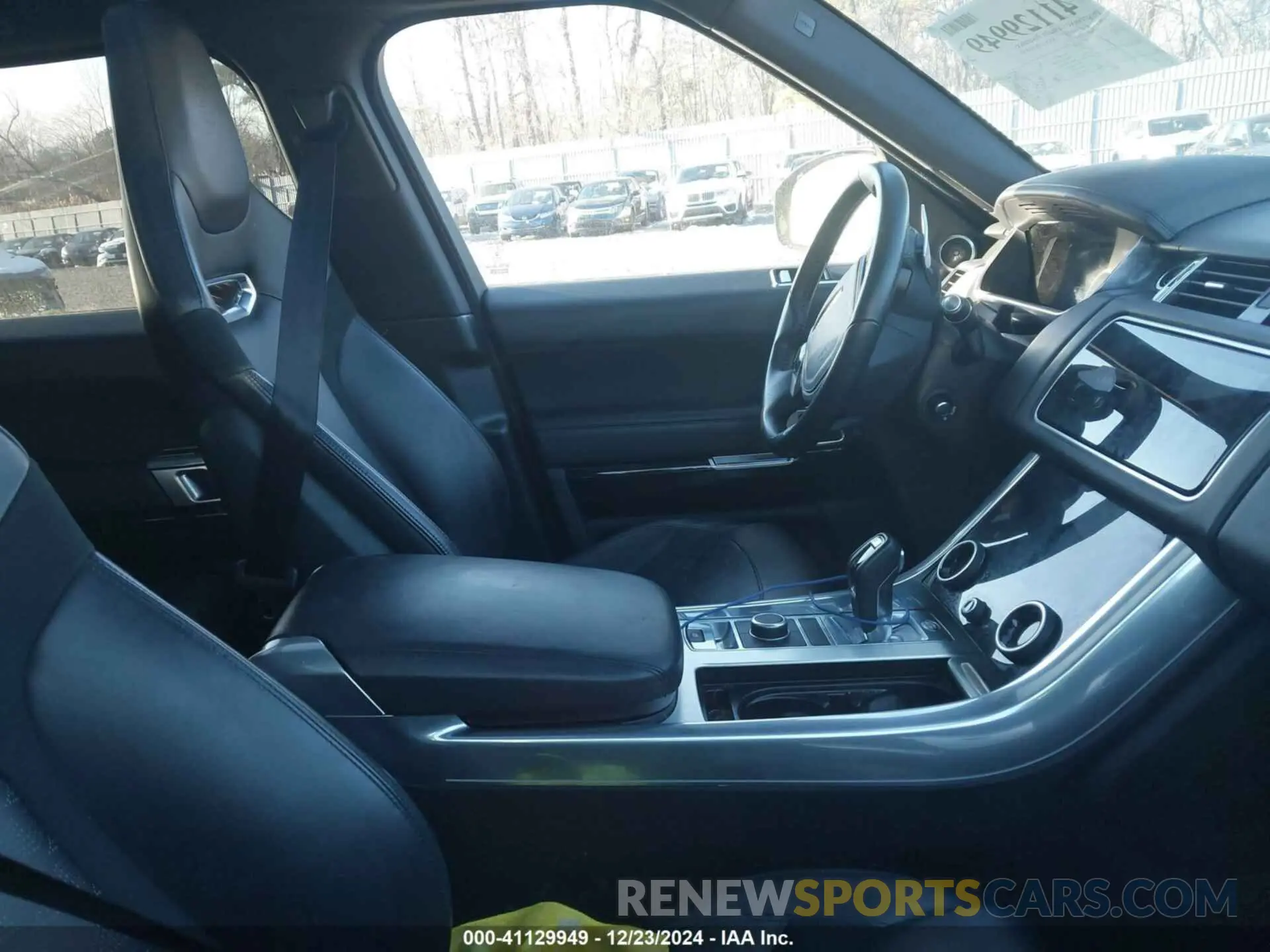 5 fotografías del automóvil dañado SALWZ2RE1LA715693 LAND ROVER RANGE ROVER SPORT 2020