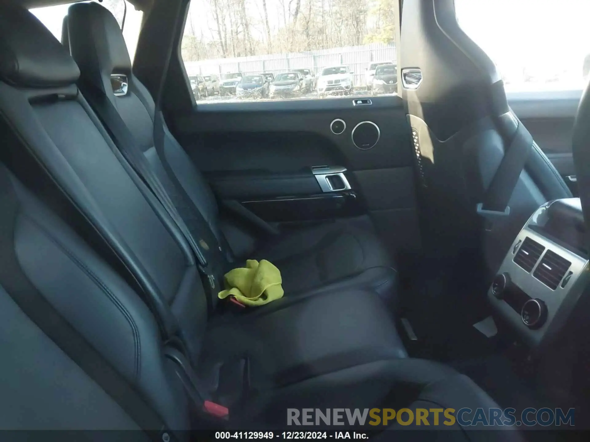 8 fotografías del automóvil dañado SALWZ2RE1LA715693 LAND ROVER RANGE ROVER SPORT 2020