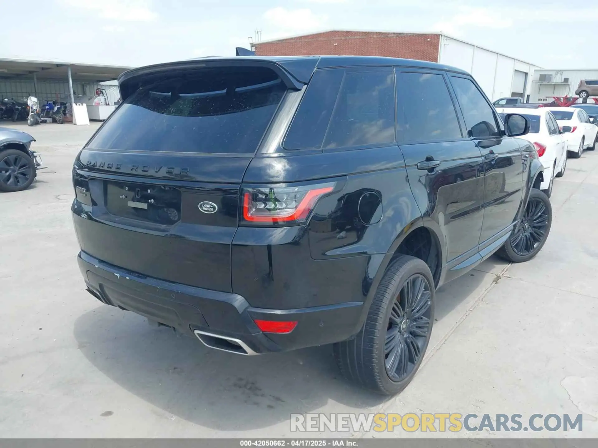 4 fotografías del automóvil dañado SALWR2SE8MA750470 LAND ROVER RANGE ROVER SPORT 2021