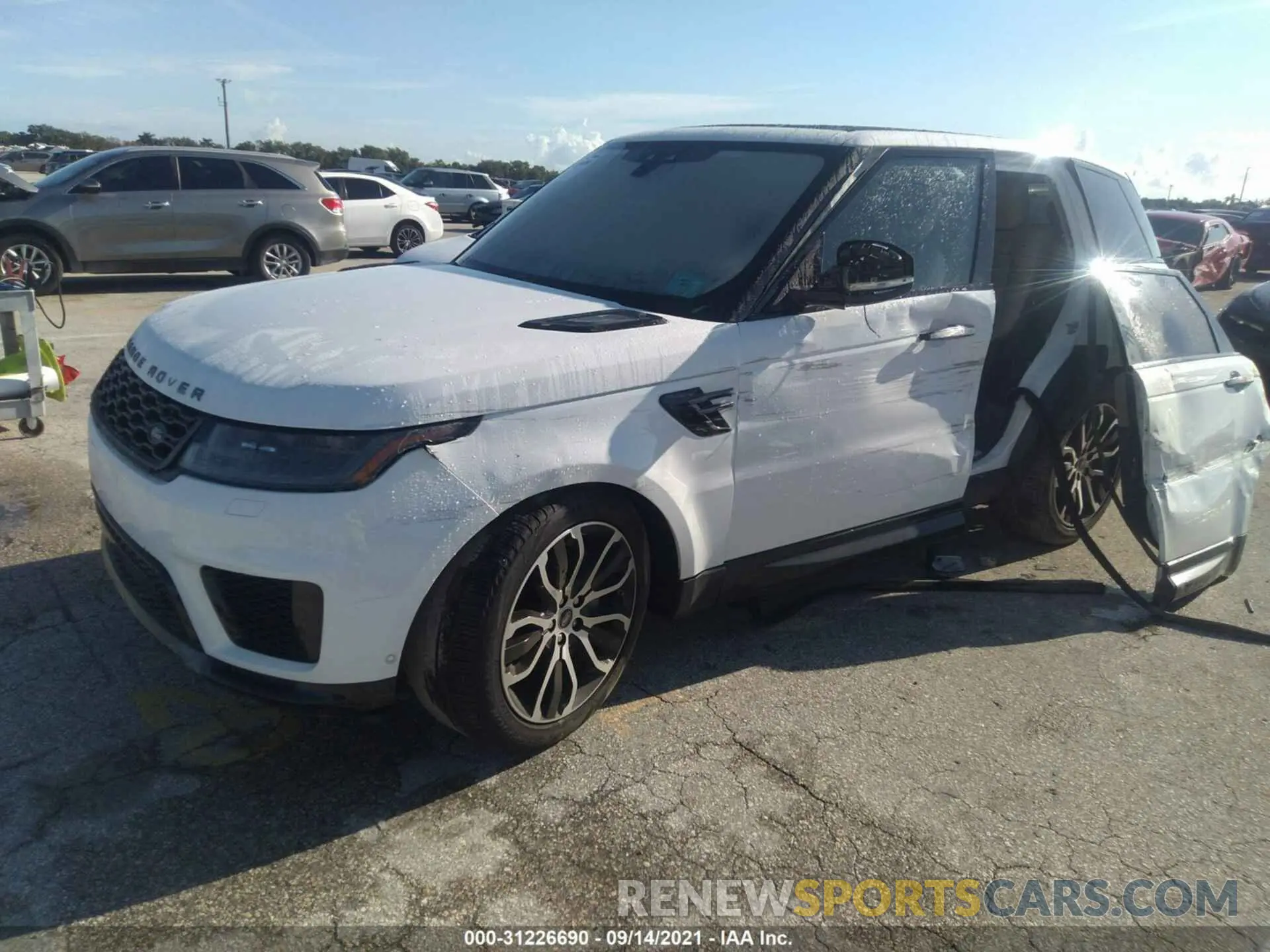 2 fotografías del automóvil dañado SALWR2SU0MA755220 LAND ROVER RANGE ROVER SPORT 2021