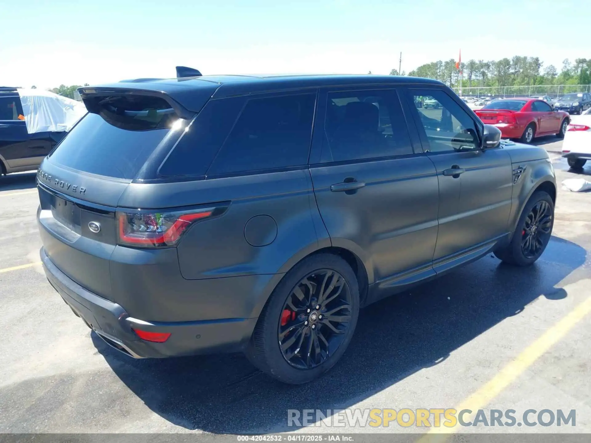 4 fotografías del automóvil dañado SALWR2SU6MA772359 LAND ROVER RANGE ROVER SPORT 2021