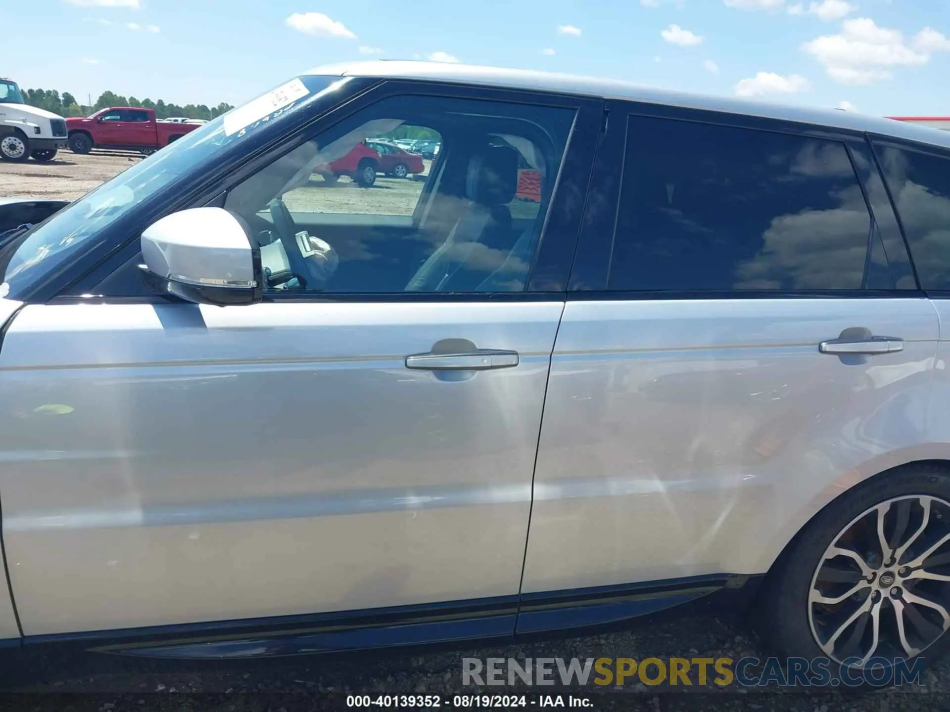 15 fotografías del automóvil dañado SALWR2SU7MA778669 LAND ROVER RANGE ROVER SPORT 2021