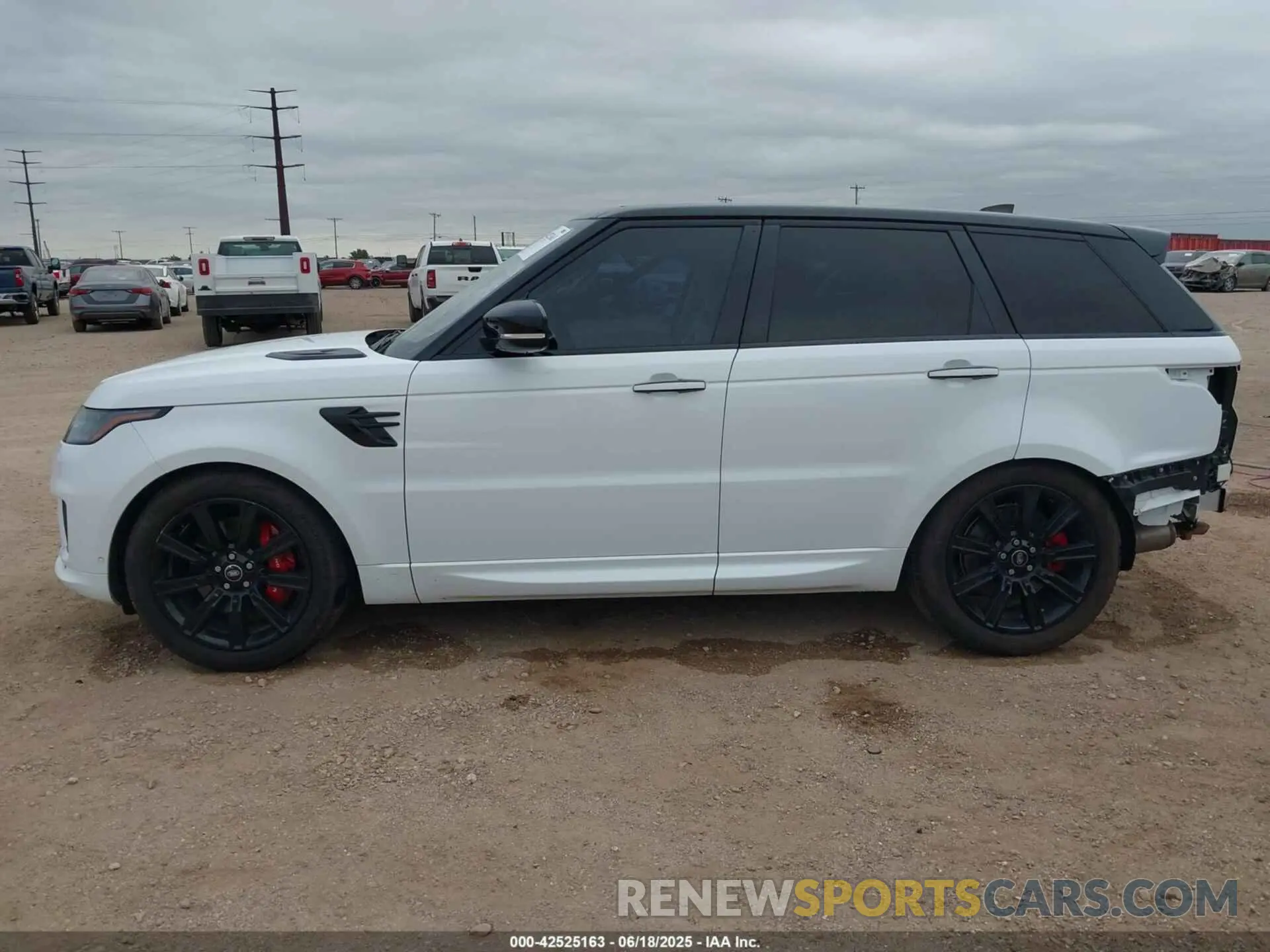 15 fotografías del automóvil dañado SALWS2RU3MA795558 LAND ROVER RANGE ROVER SPORT 2021