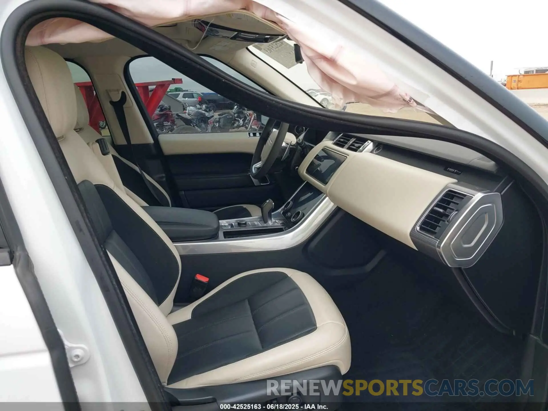5 fotografías del automóvil dañado SALWS2RU3MA795558 LAND ROVER RANGE ROVER SPORT 2021