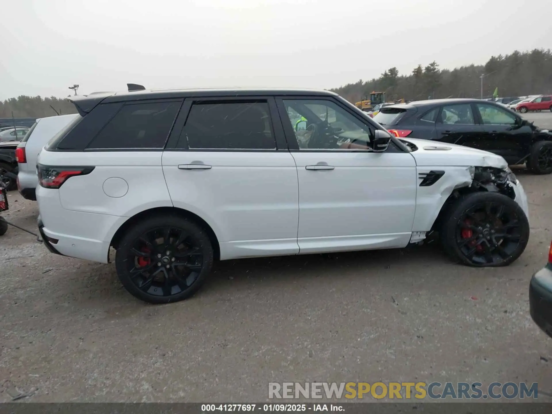 13 fotografías del automóvil dañado SALWS2RU8MA784331 LAND ROVER RANGE ROVER SPORT 2021
