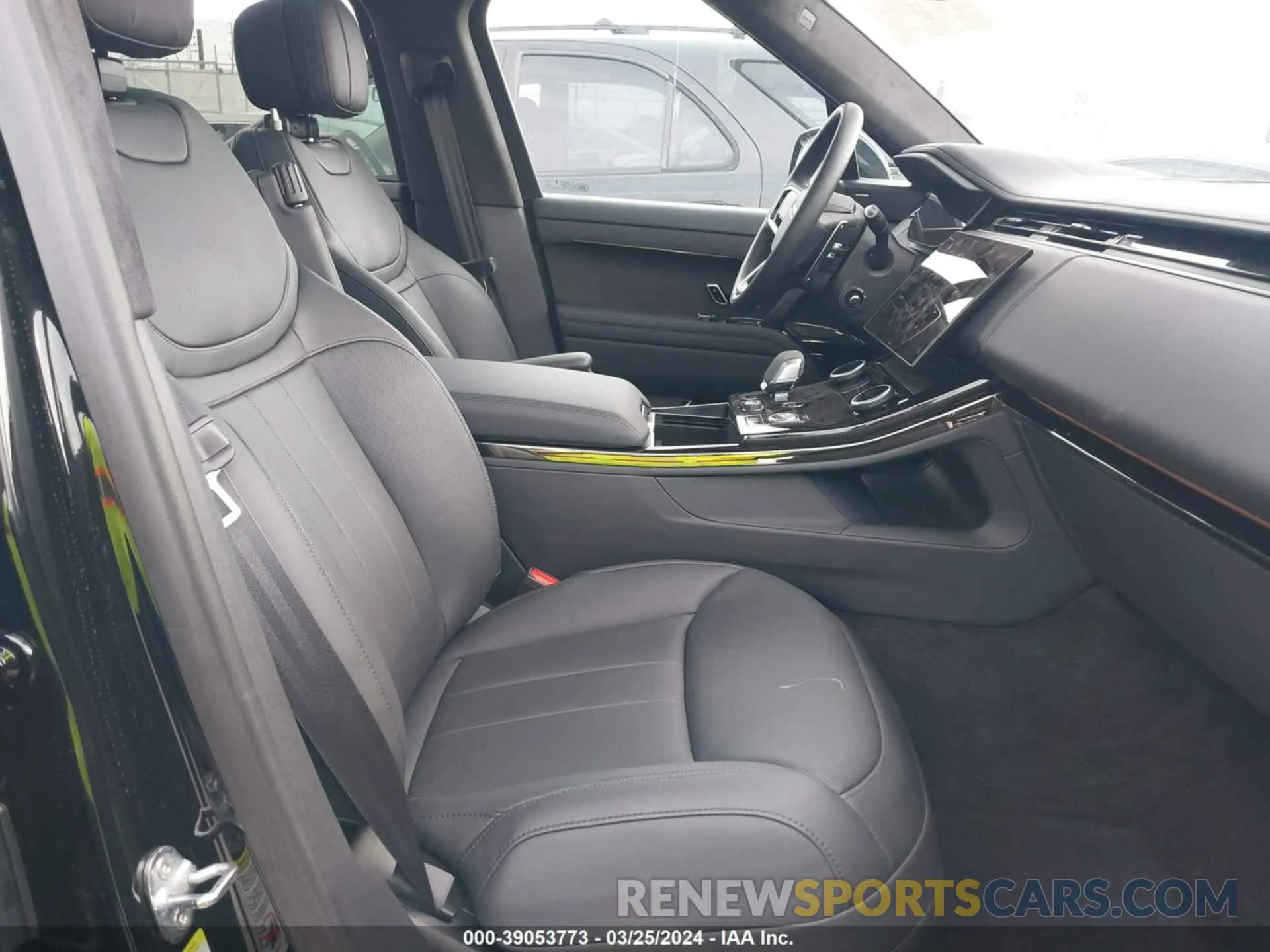 5 fotografías del automóvil dañado SAL119E43PA149159 LAND ROVER RANGE ROVER SPORT 2023