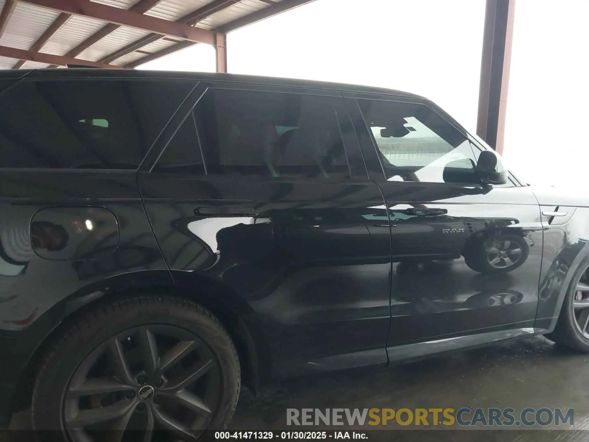 13 fotografías del automóvil dañado SAL1L9FU2PA149260 LAND ROVER RANGE ROVER SPORT 2023