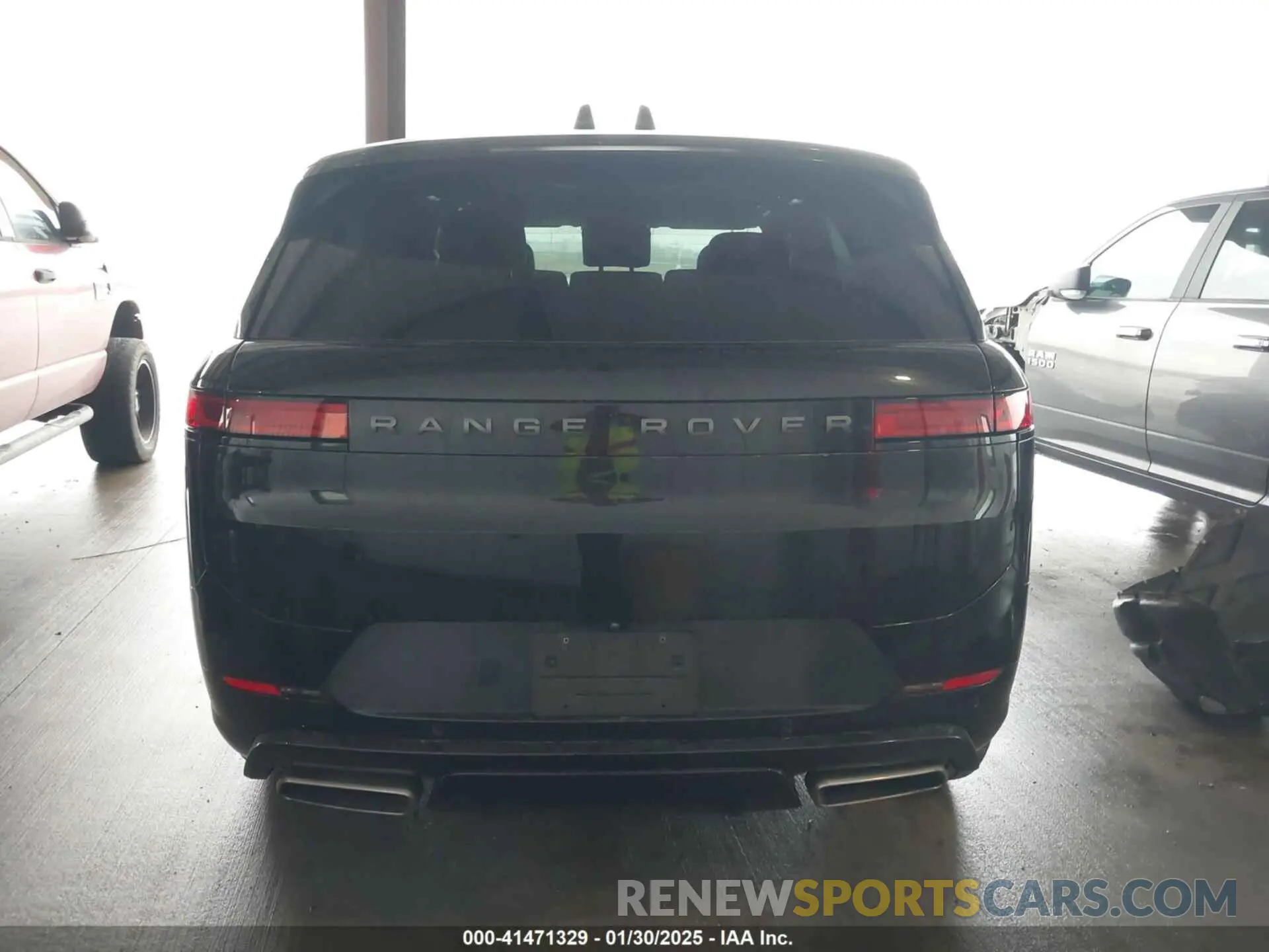 16 fotografías del automóvil dañado SAL1L9FU2PA149260 LAND ROVER RANGE ROVER SPORT 2023