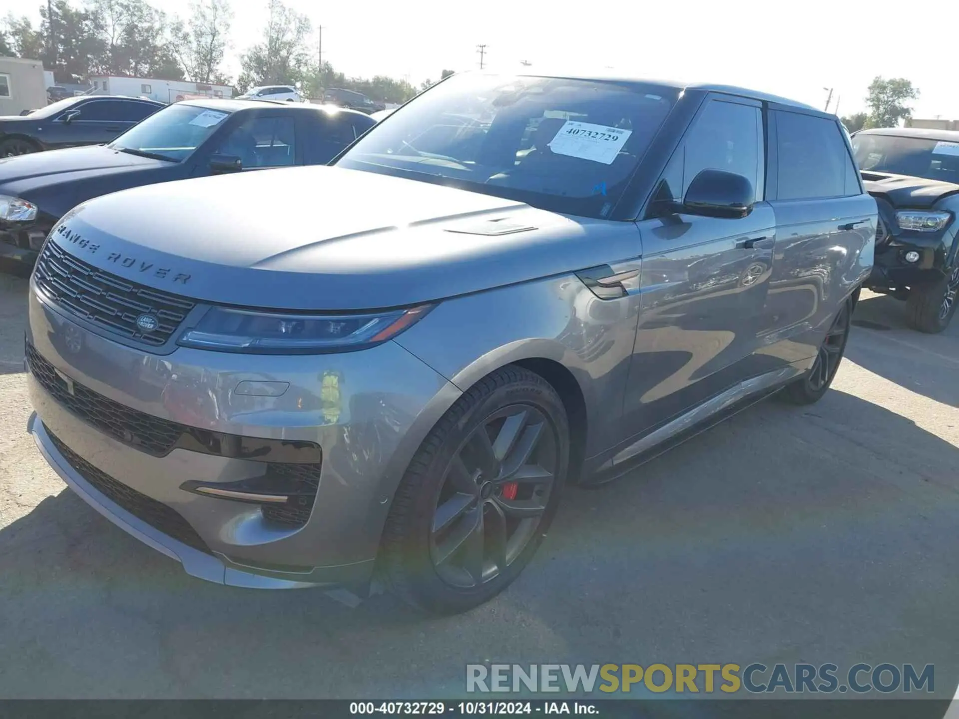 2 fotografías del automóvil dañado SAL1L9FU4PA109021 LAND ROVER RANGE ROVER SPORT 2023