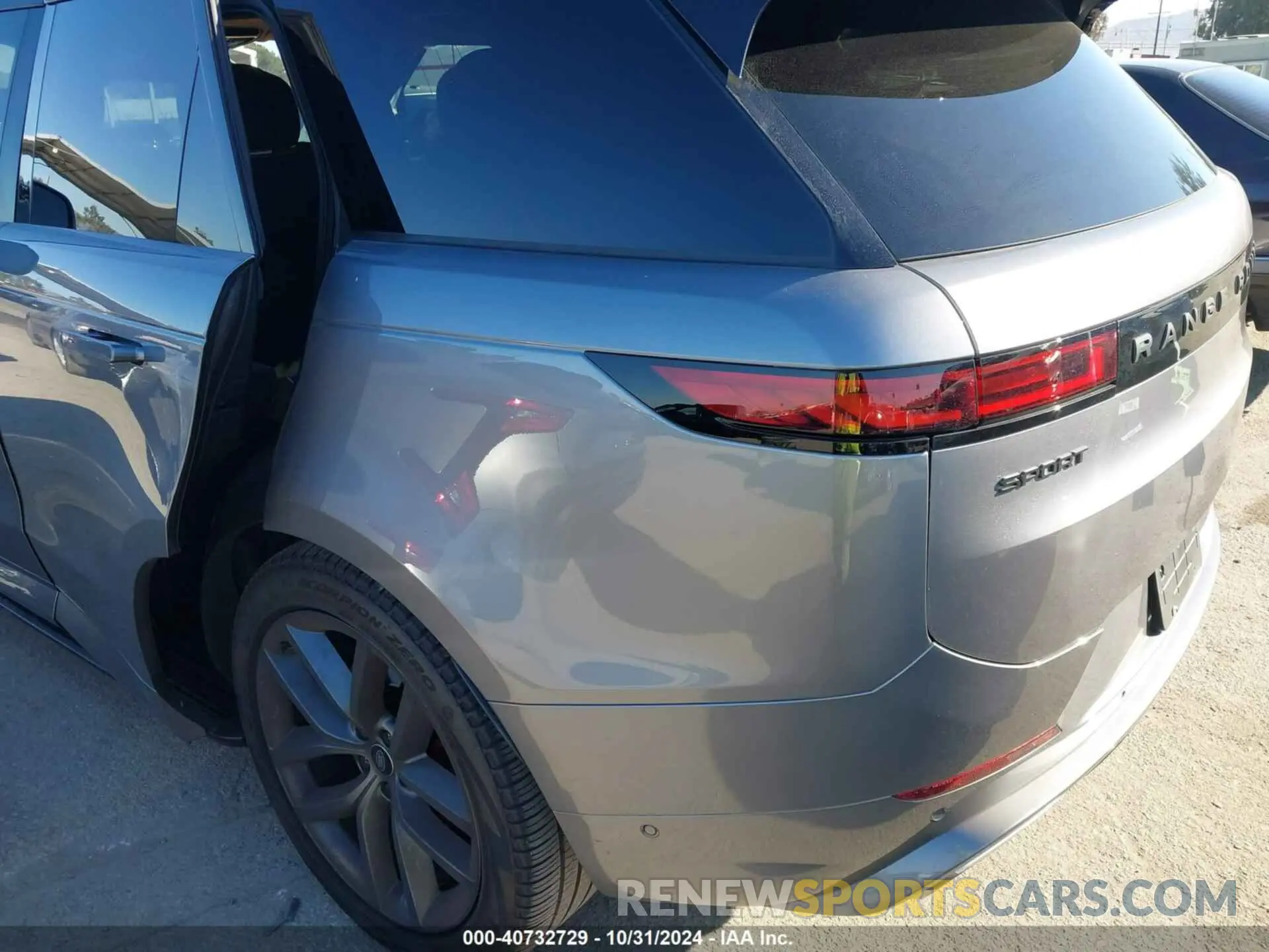 3 fotografías del automóvil dañado SAL1L9FU4PA109021 LAND ROVER RANGE ROVER SPORT 2023