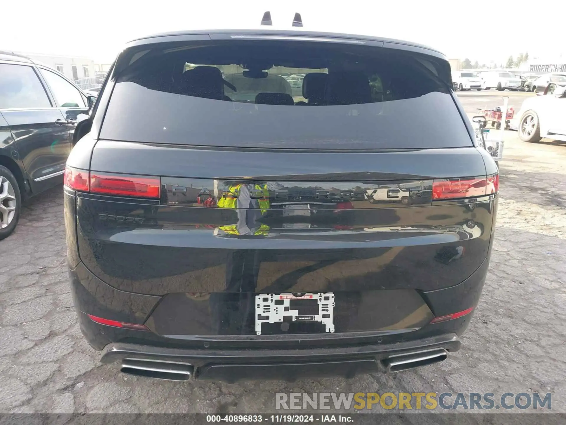 16 fotografías del automóvil dañado SAL1L9FU9PA112819 LAND ROVER RANGE ROVER SPORT 2023